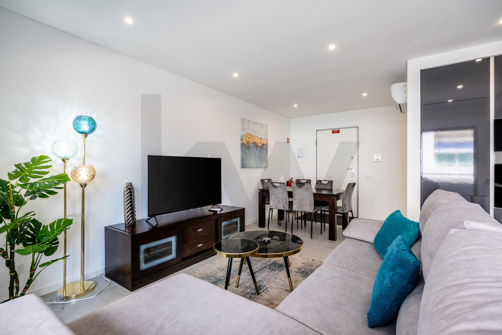 Apartamento T2 à Venda em Praia da Rocha - Portugal - 4