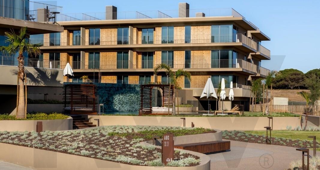 Apartamento T2 à Venda em Quarteira - Algarve - Portugal - 4