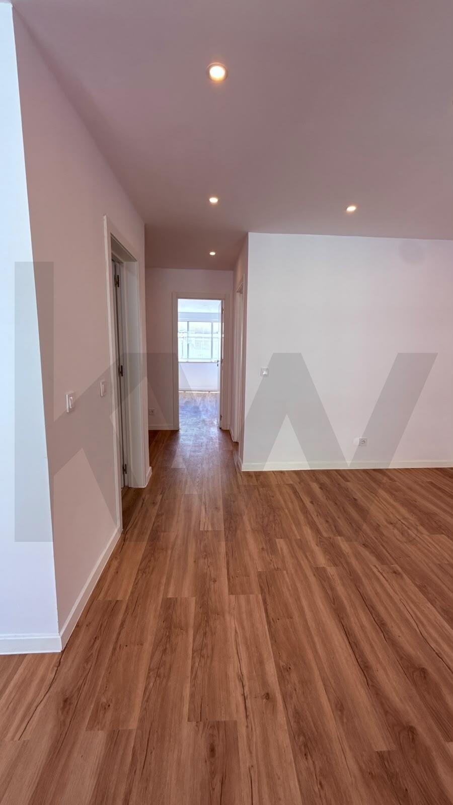 2 Bedroom Home for Sale in Queluz - Lisbon - Portugal - 7