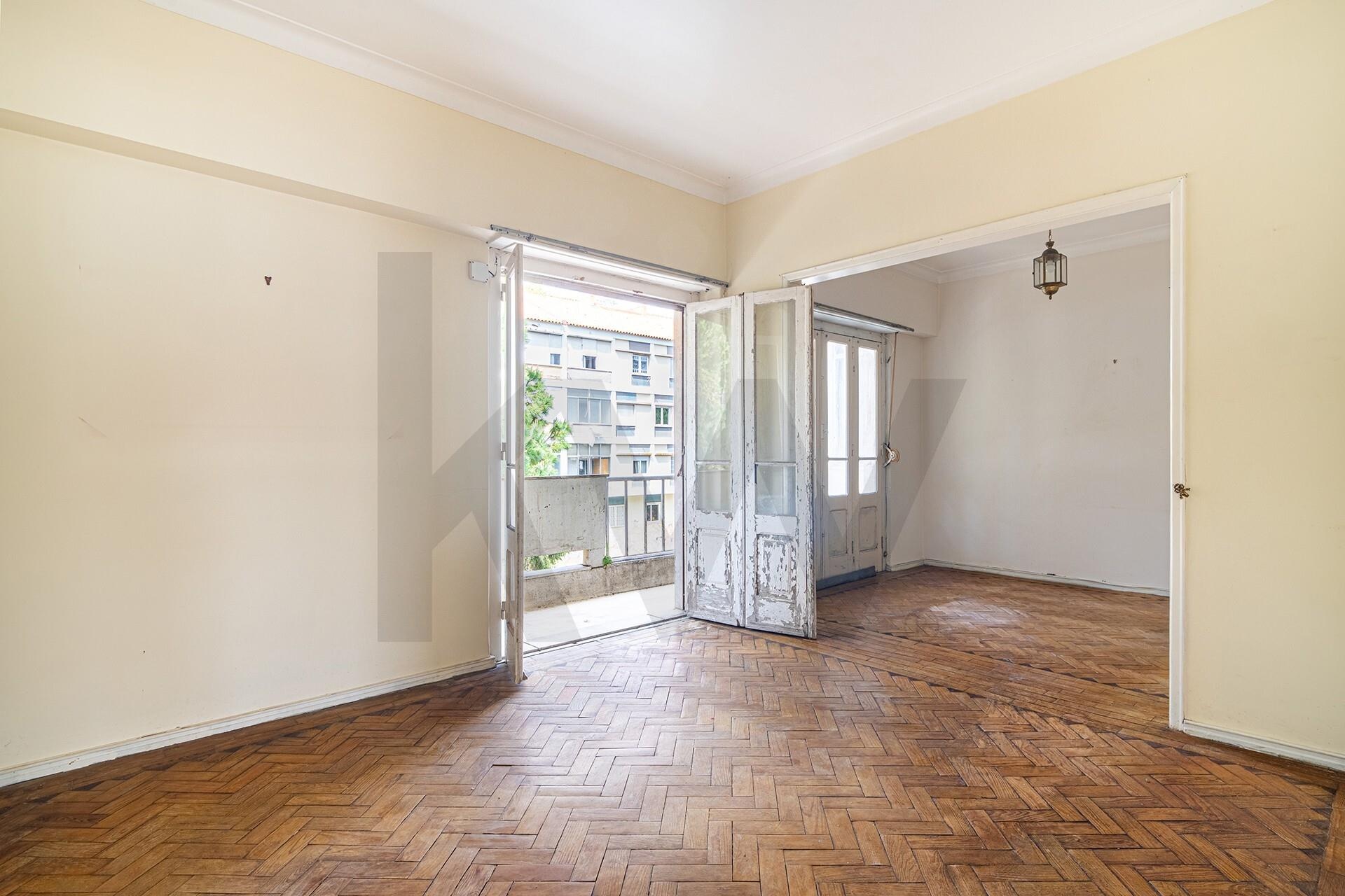 Apartamento T2 à Venda em Queluz - Lisboa - Portugal - 7