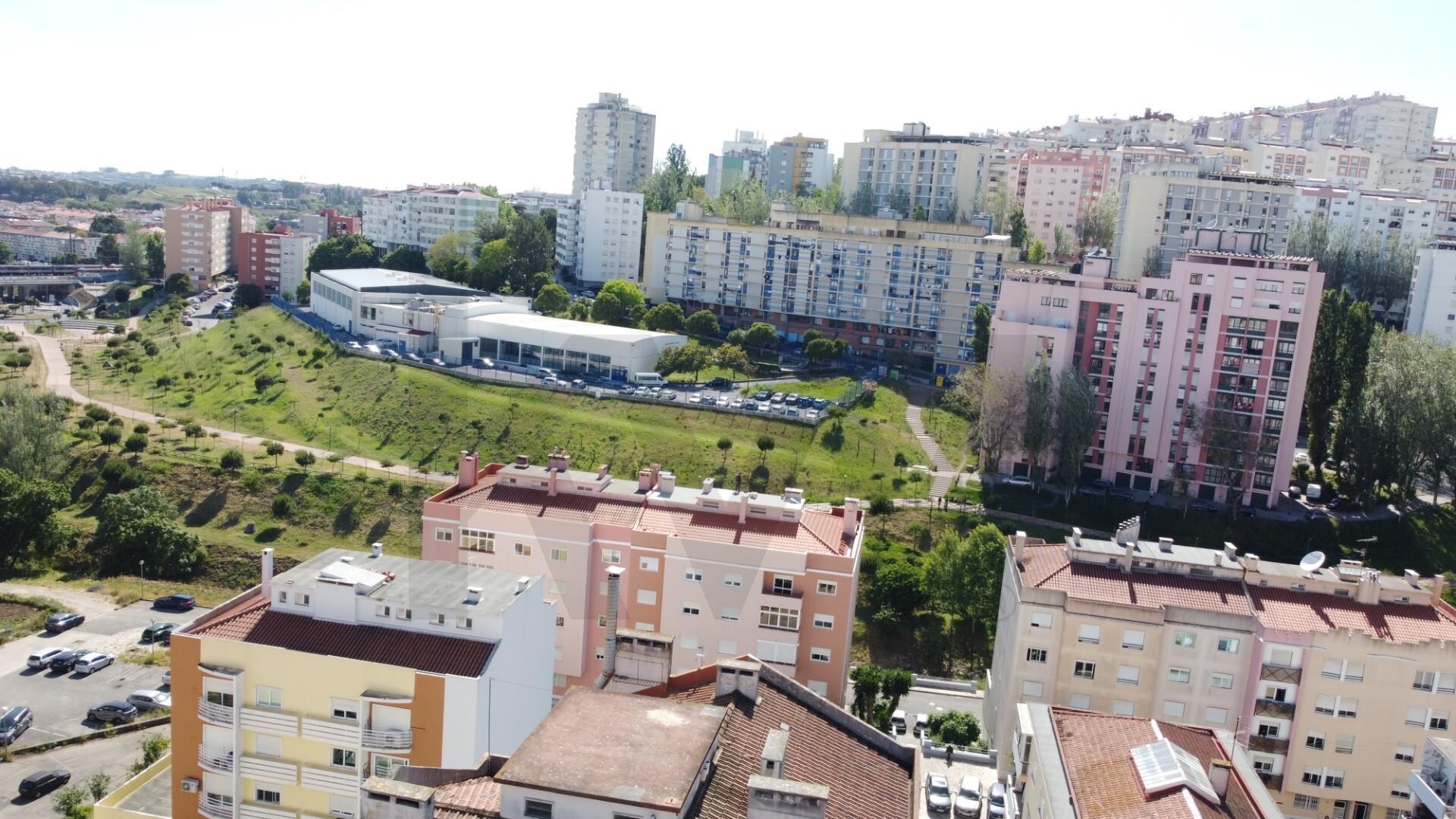 Apartamento T2 à Venda em Queluz - Lisboa - Portugal - 5