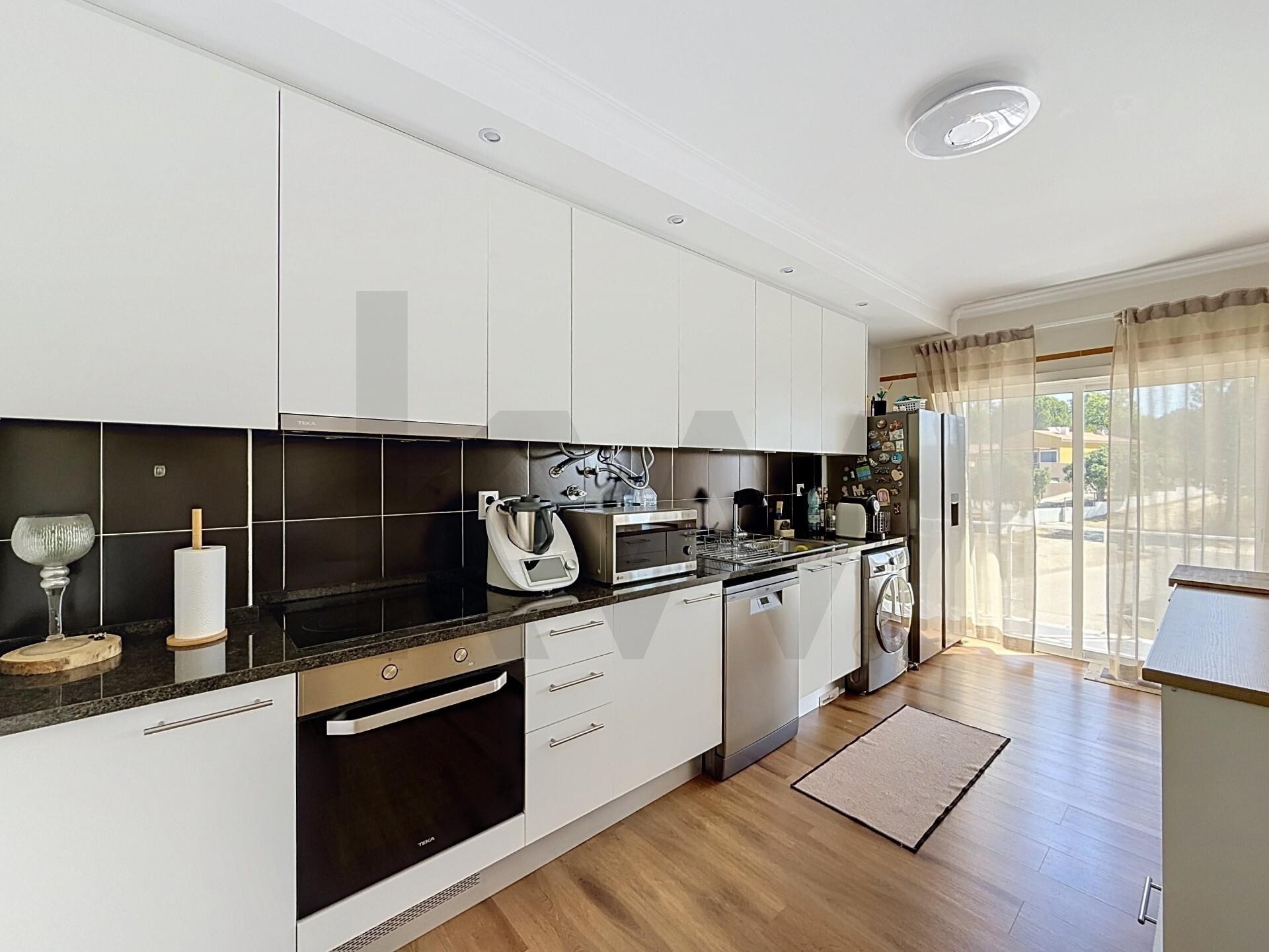 Apartamento T2 à Venda em Santarém - Portugal - 3