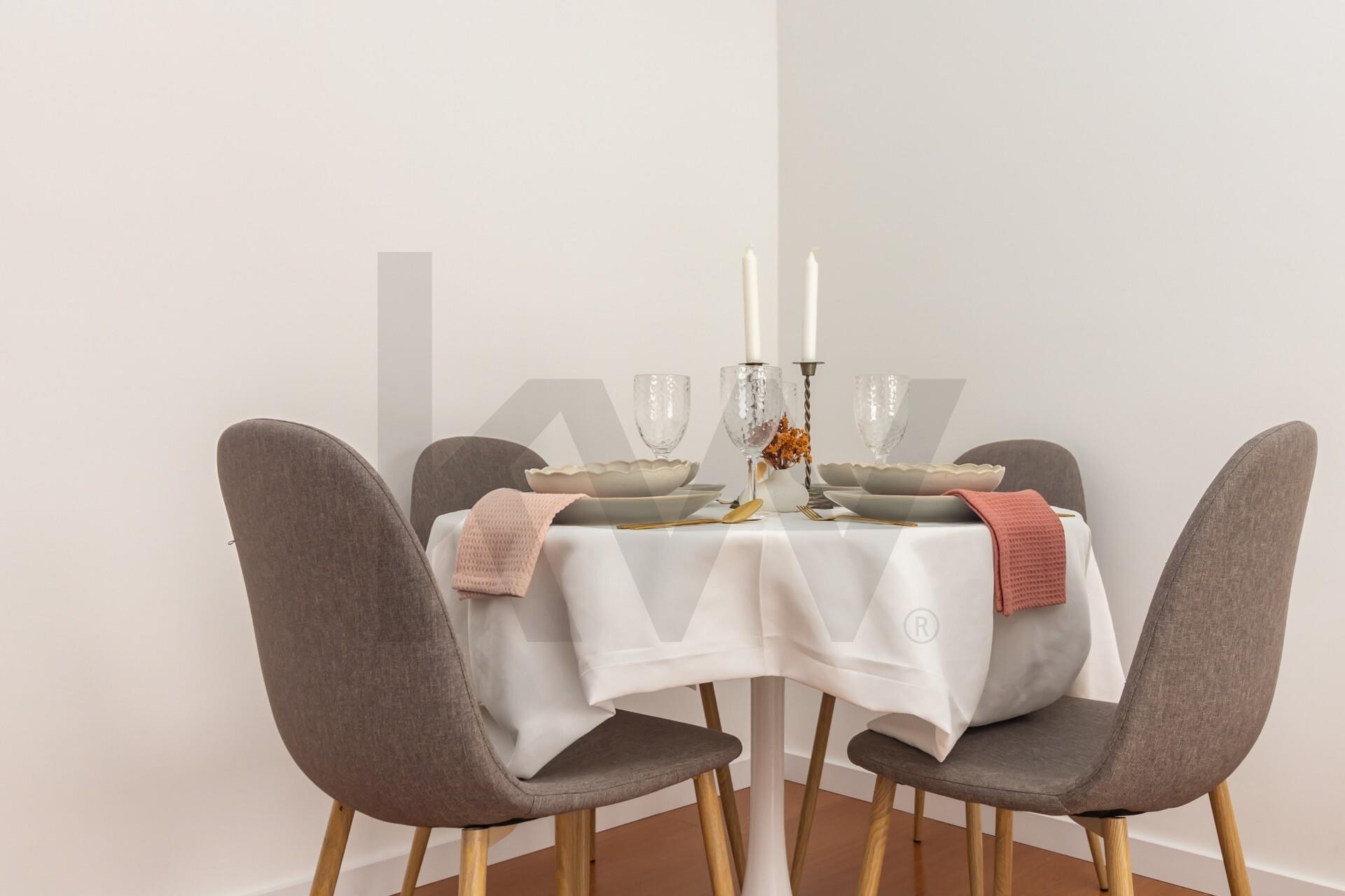 Apartamento T2 à Venda em Seixal - Portugal - 8