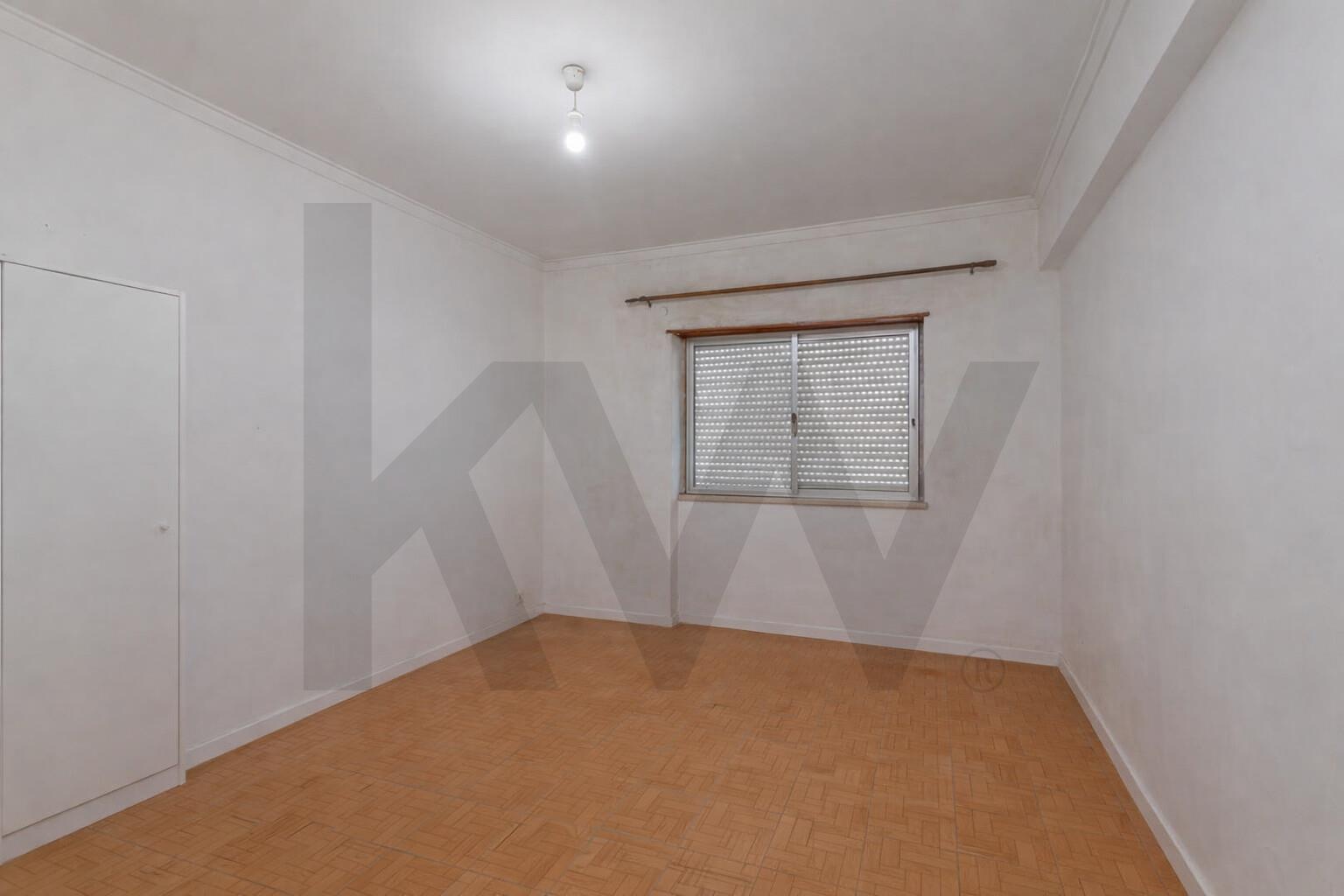 Apartamento T2 à Venda em Seixal - Portugal - 7