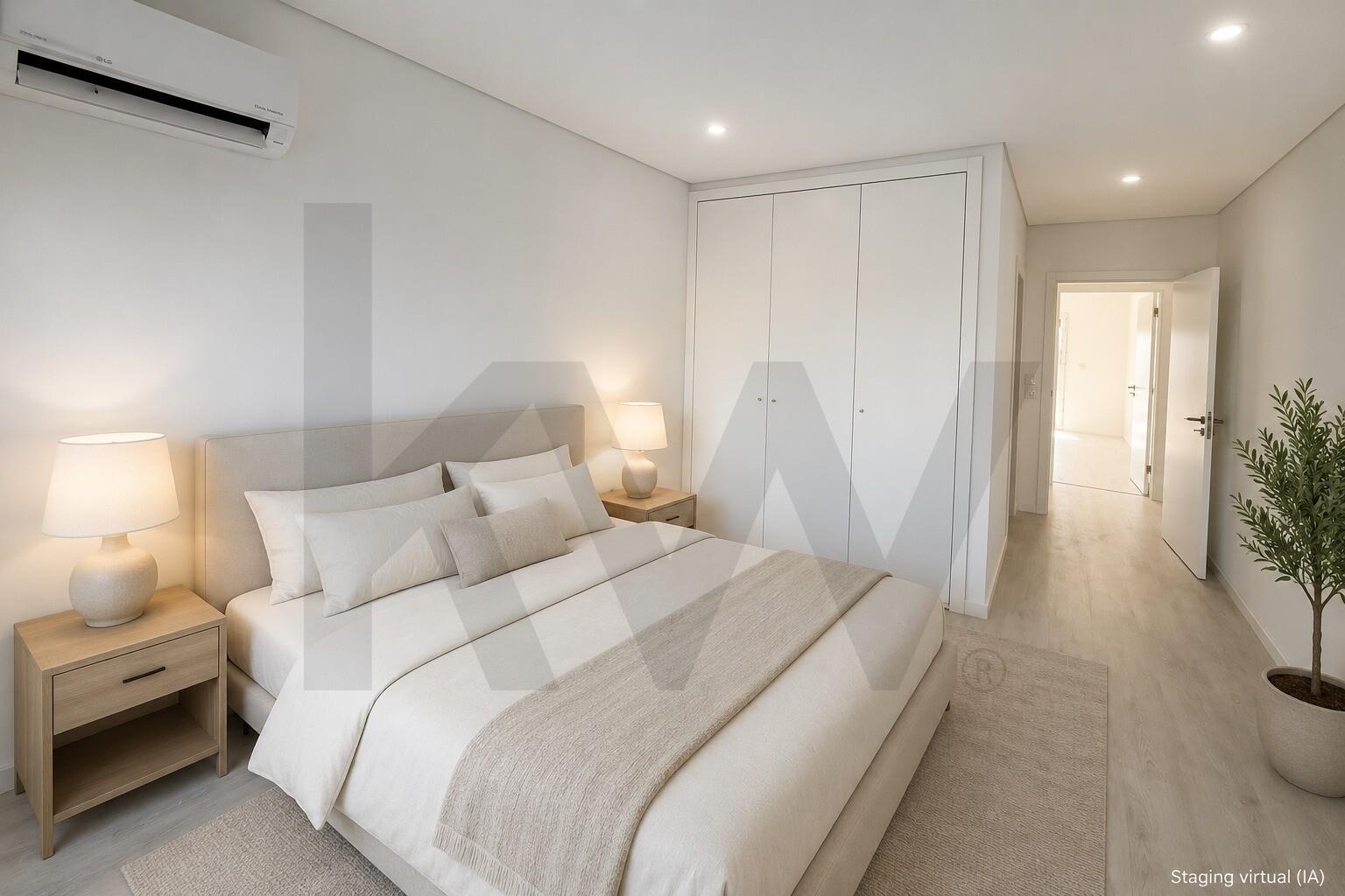 Apartamento T2 à Venda em Seixal - Portugal - 5