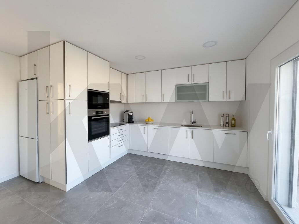 Apartamento T2 à Venda em Seixal - Portugal - 3