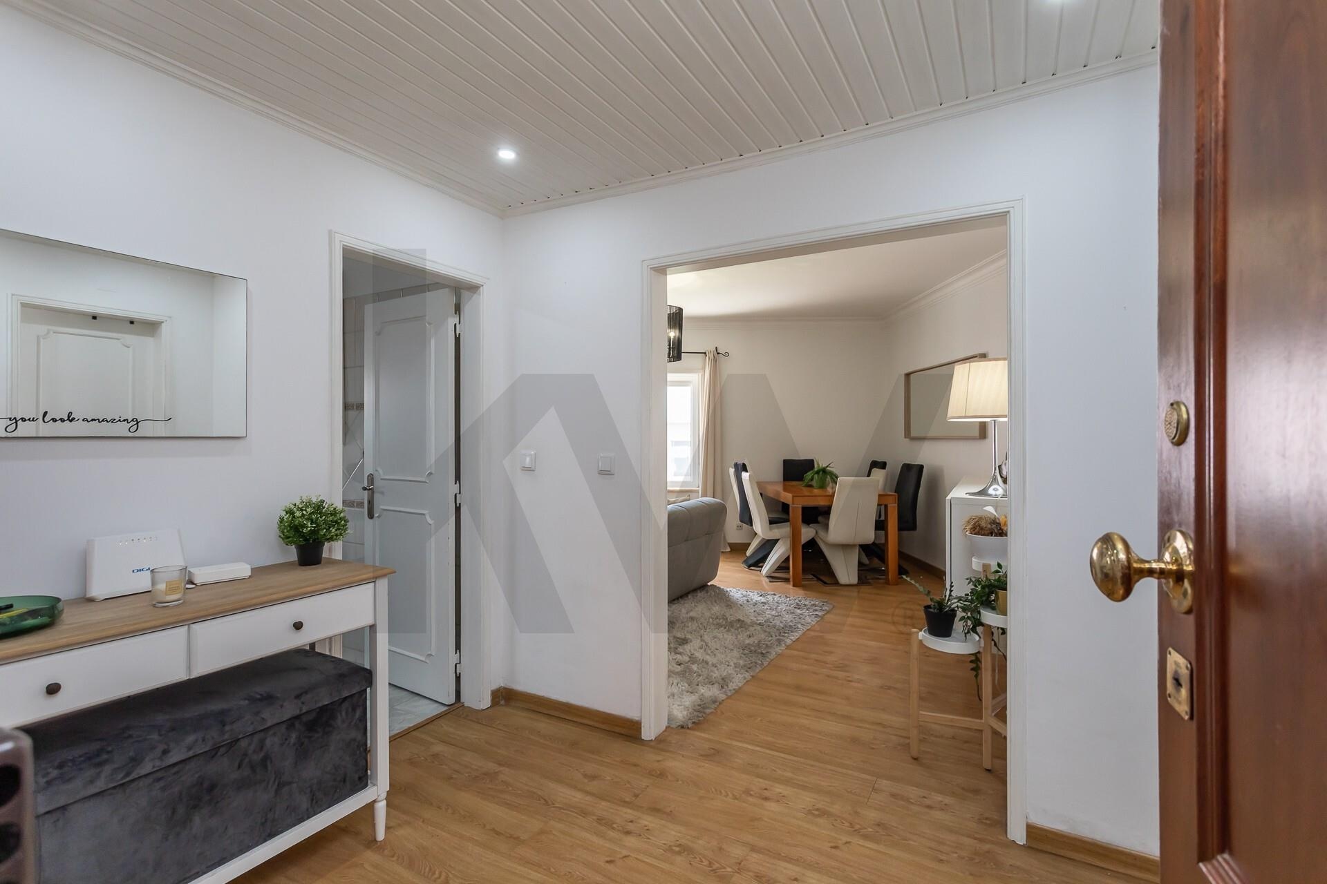 Apartamento T2 à Venda em Seixal - Portugal - 2