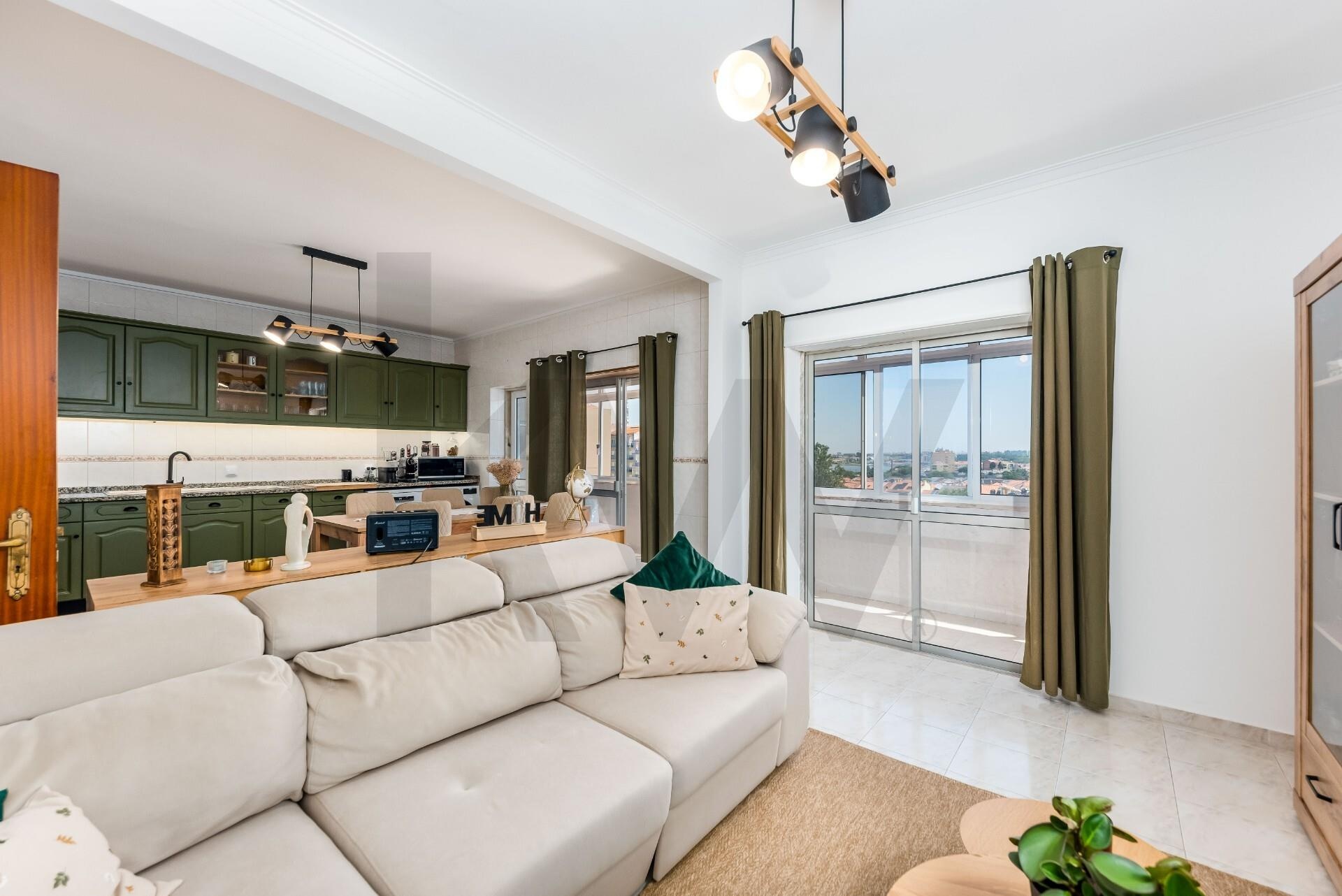 Apartamento T2 à Venda em Seixal - Portugal - 7
