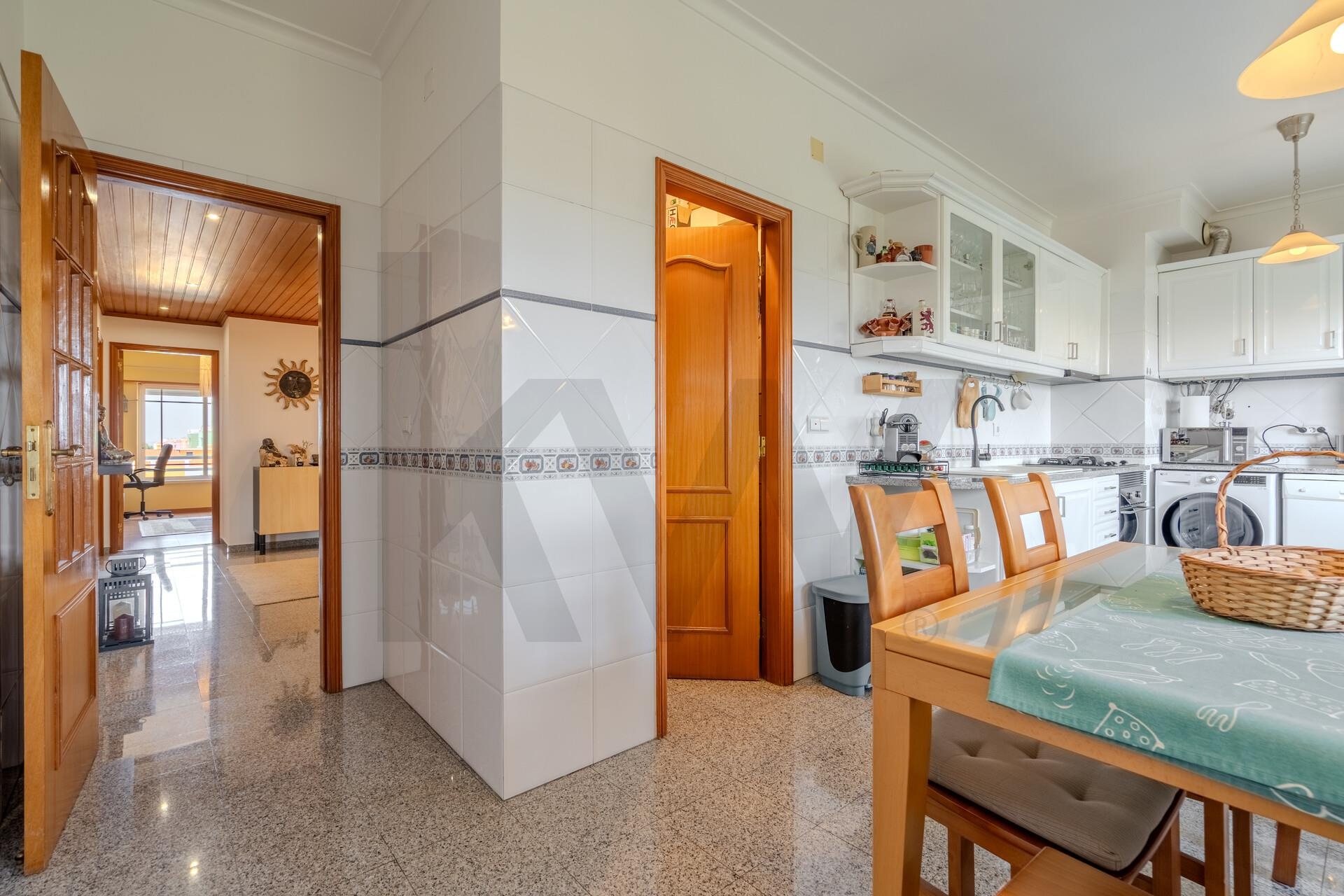Apartamento T2 à Venda em Seixal - Portugal - 7
