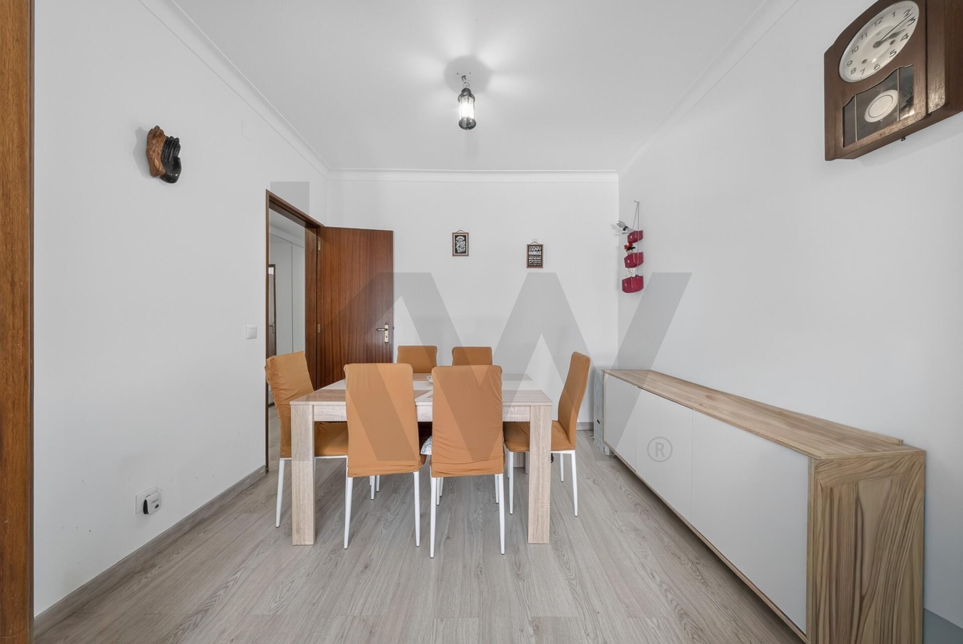 Apartamento T2 à Venda em Seixal - Portugal - 3