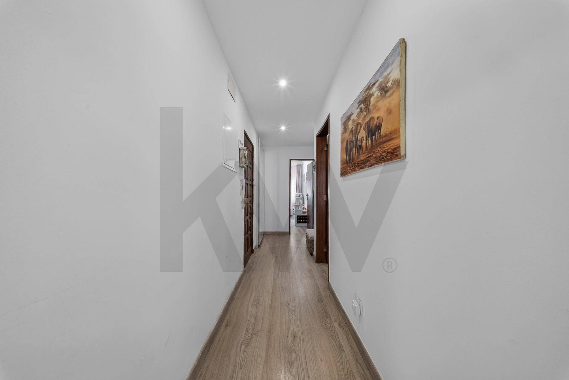 Apartamento T2 à Venda em Seixal - Portugal - 6