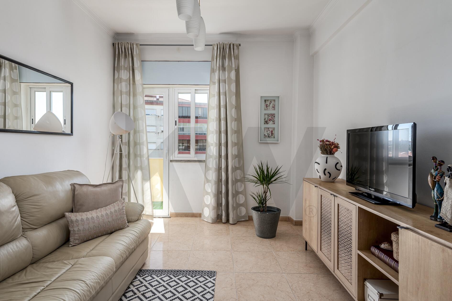 Apartamento T2 à Venda em Seixal - Portugal - 4