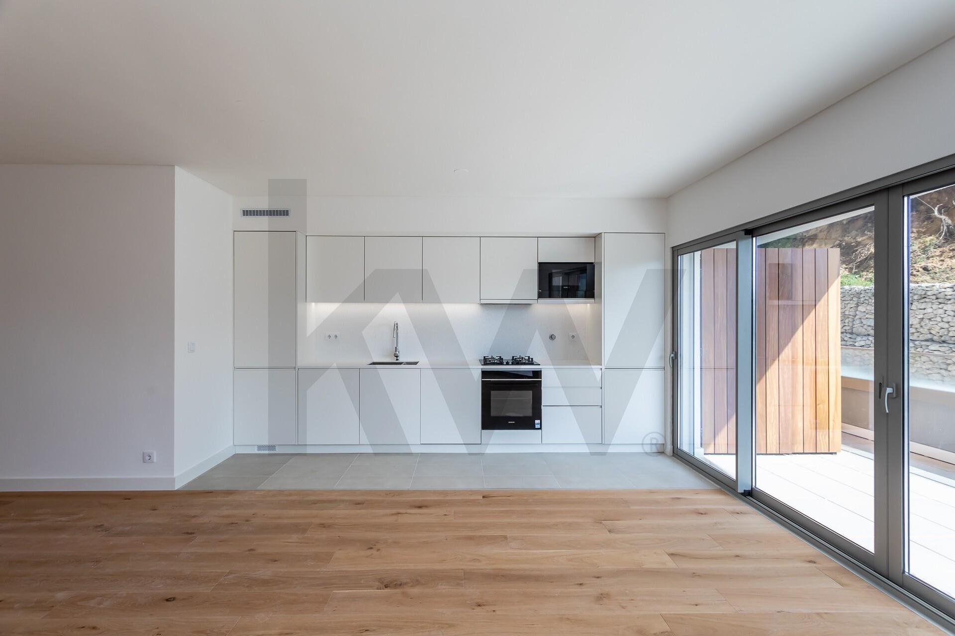 2 Bedroom Home for Sale in Seixal - Setúbal - Portugal - 6
