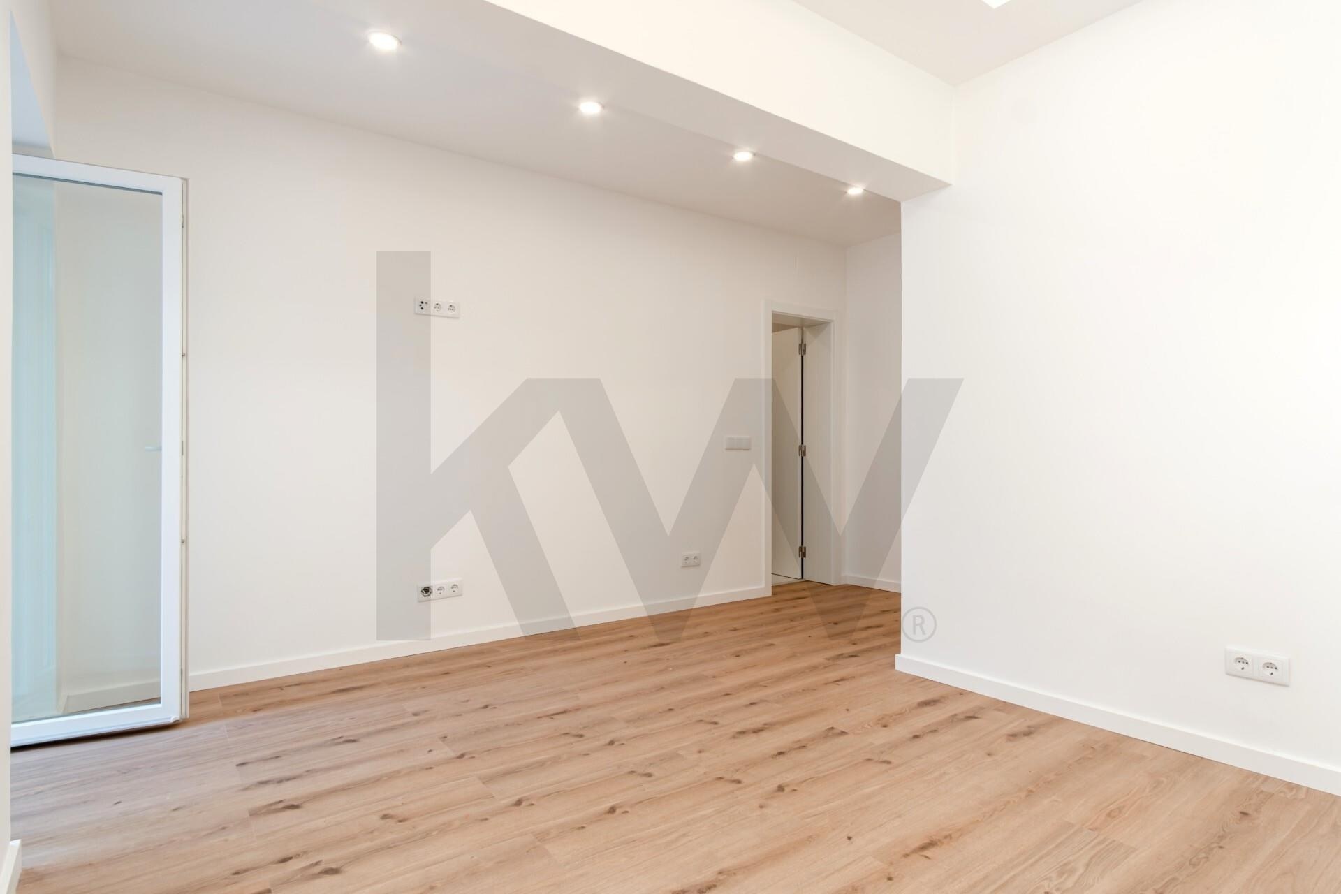 Apartamento T2 à Venda em Setúbal - Portugal - 5