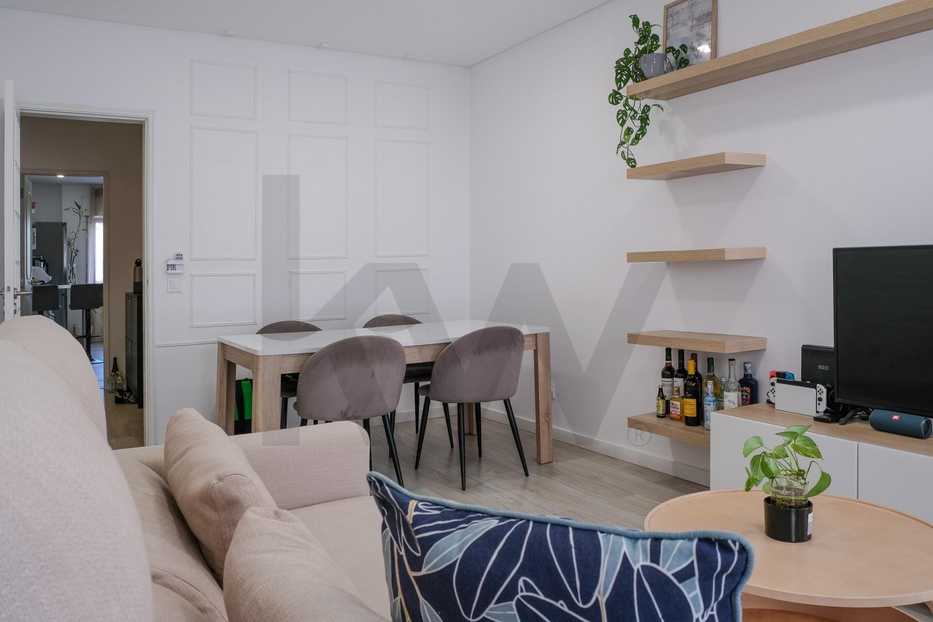 Apartamento T2 à Venda em Setúbal - Portugal - 2