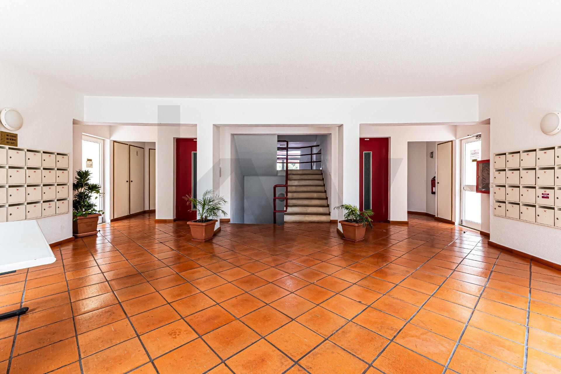 Apartamento T2 à Venda em Vilamoura - Algarve - Portugal - 4