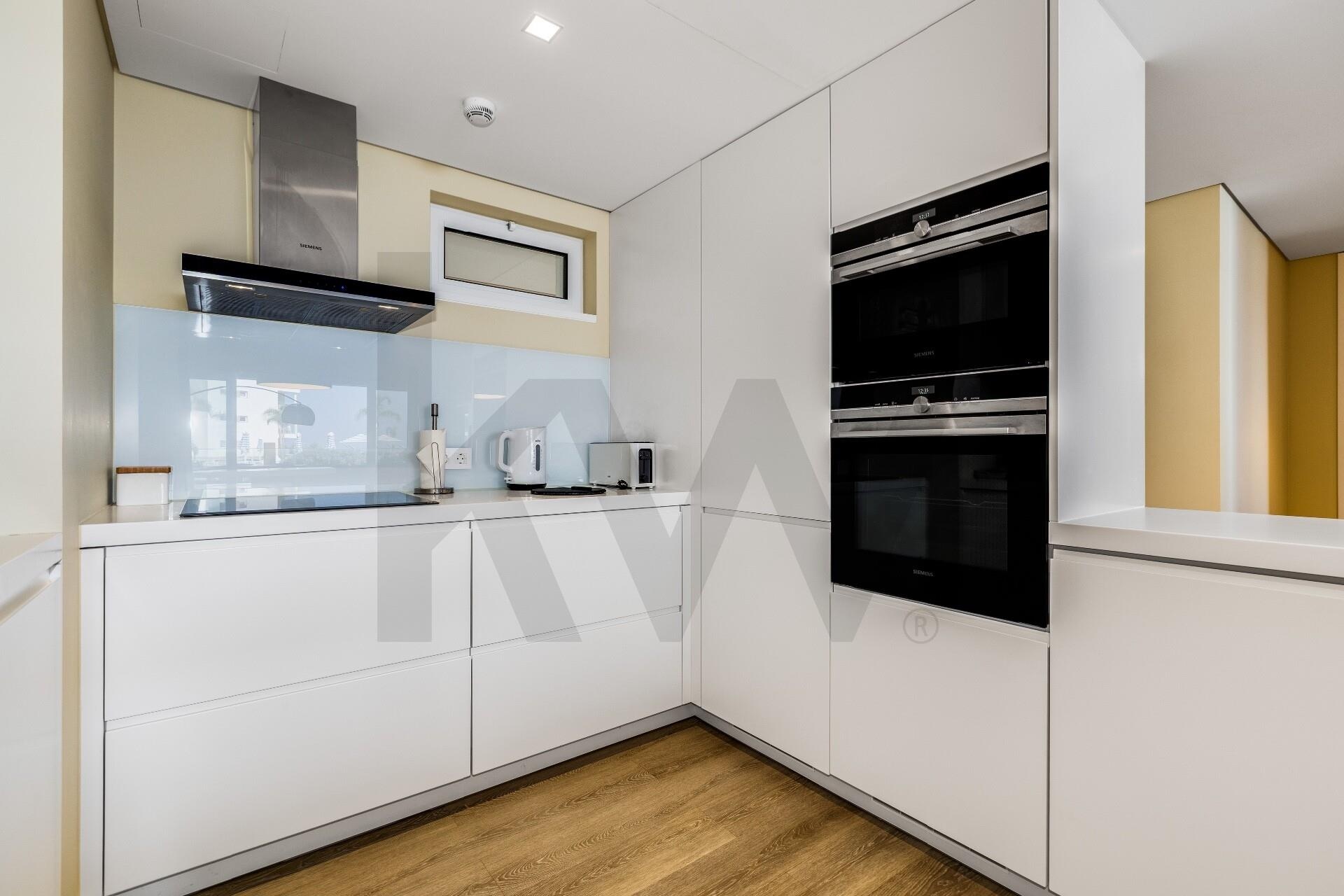 Apartamento T2 à Venda em Vilamoura - Algarve - Portugal - 2