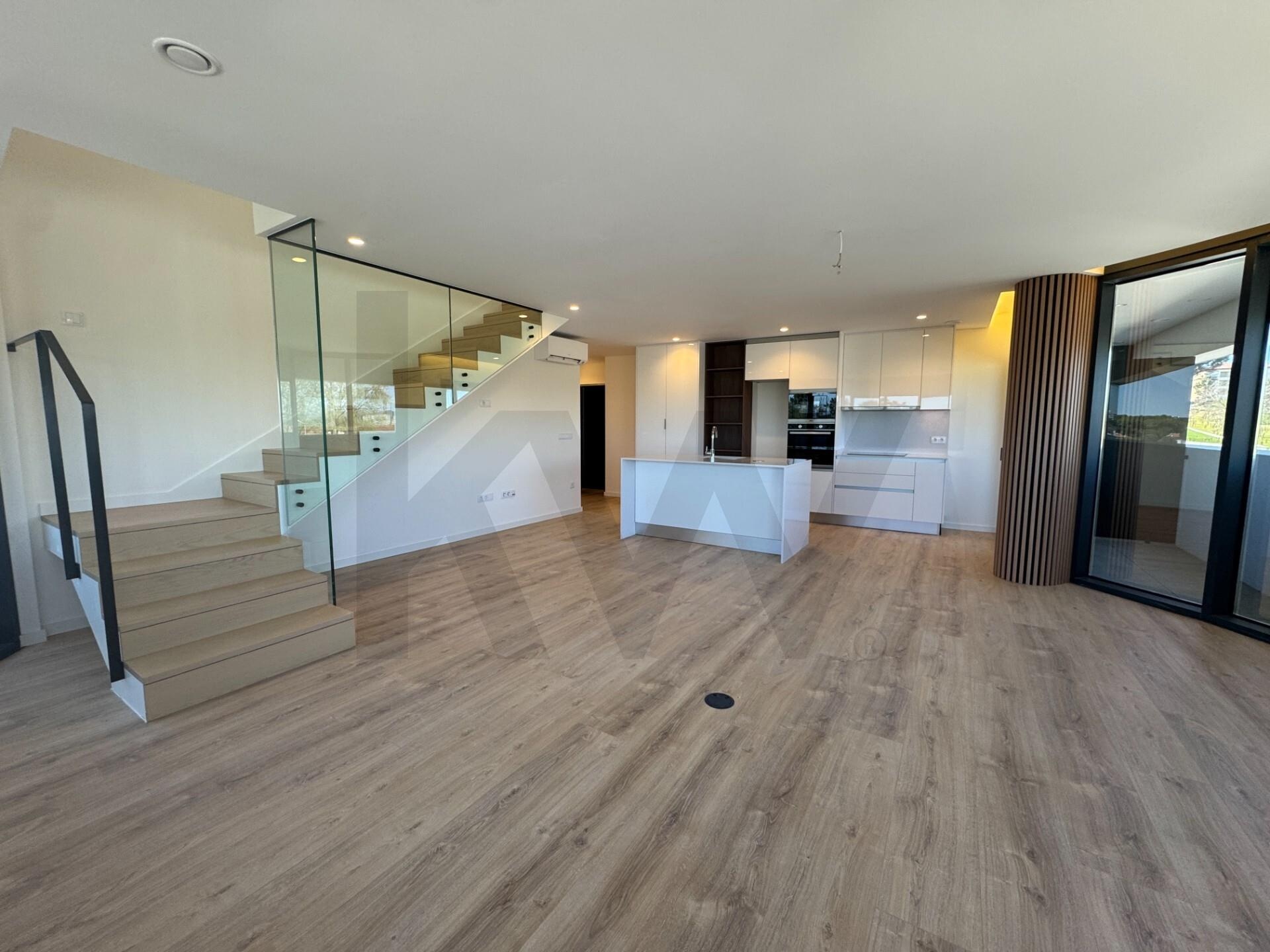Apartamento T2 à Venda em Viseu - Portugal - 1