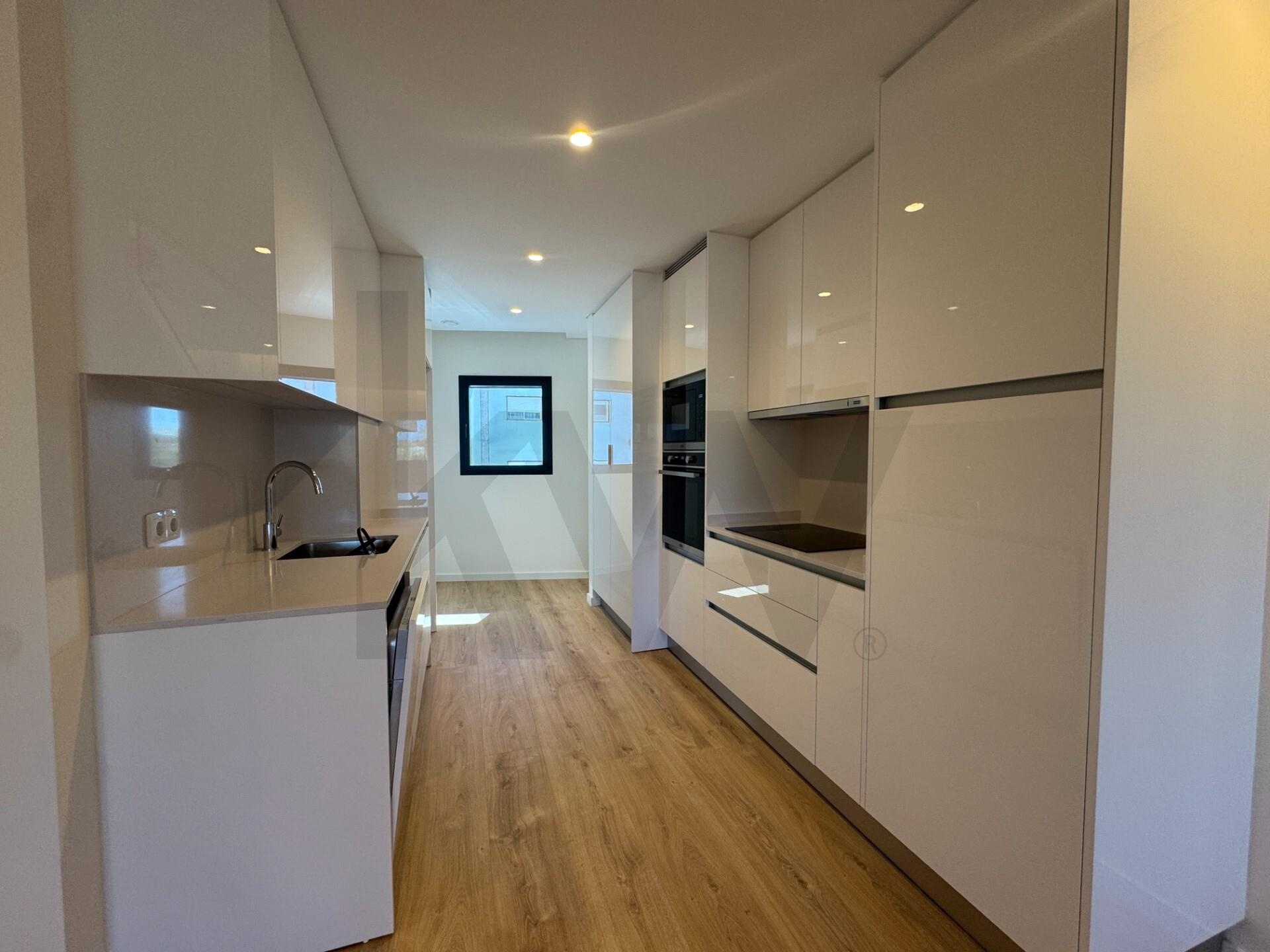 Apartamento T2 à Venda em Viseu - Portugal - 5