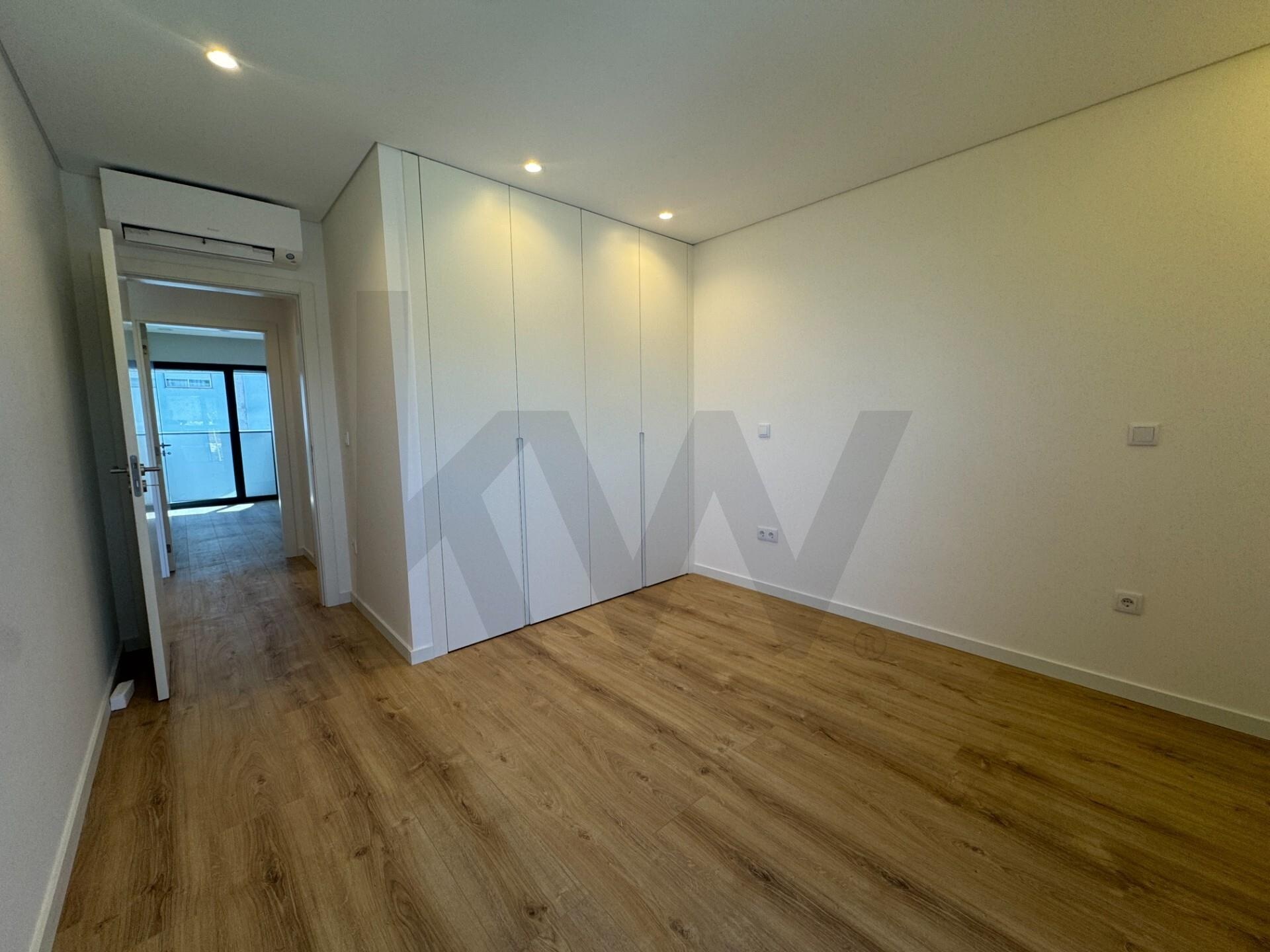 Apartamento T2 à Venda em Viseu - Portugal - 6
