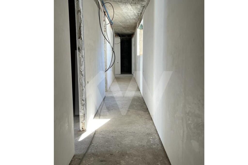 Apartamento T2 na Planta à Venda em Lourinhã - Lisboa - Portugal - 4