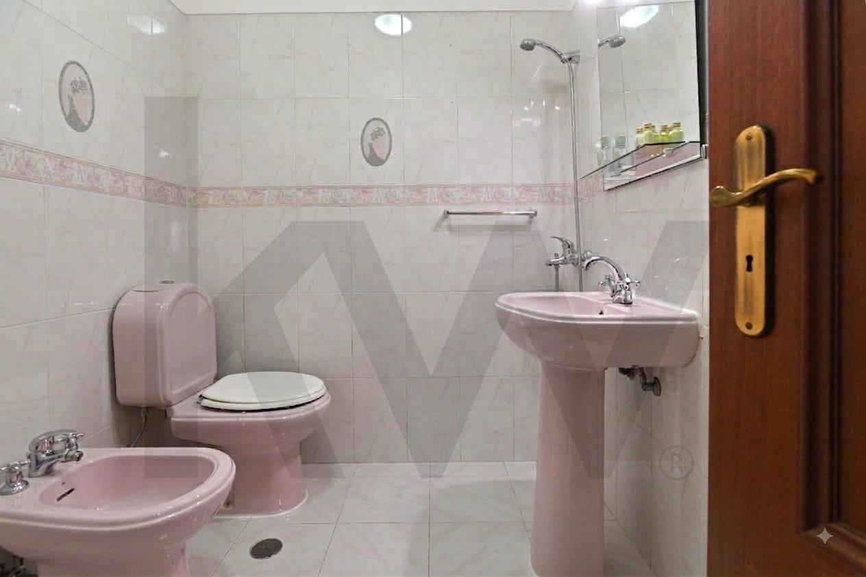 Apartamento T3 à Venda em Agualva-Cacém - Lisboa - Portugal - 7