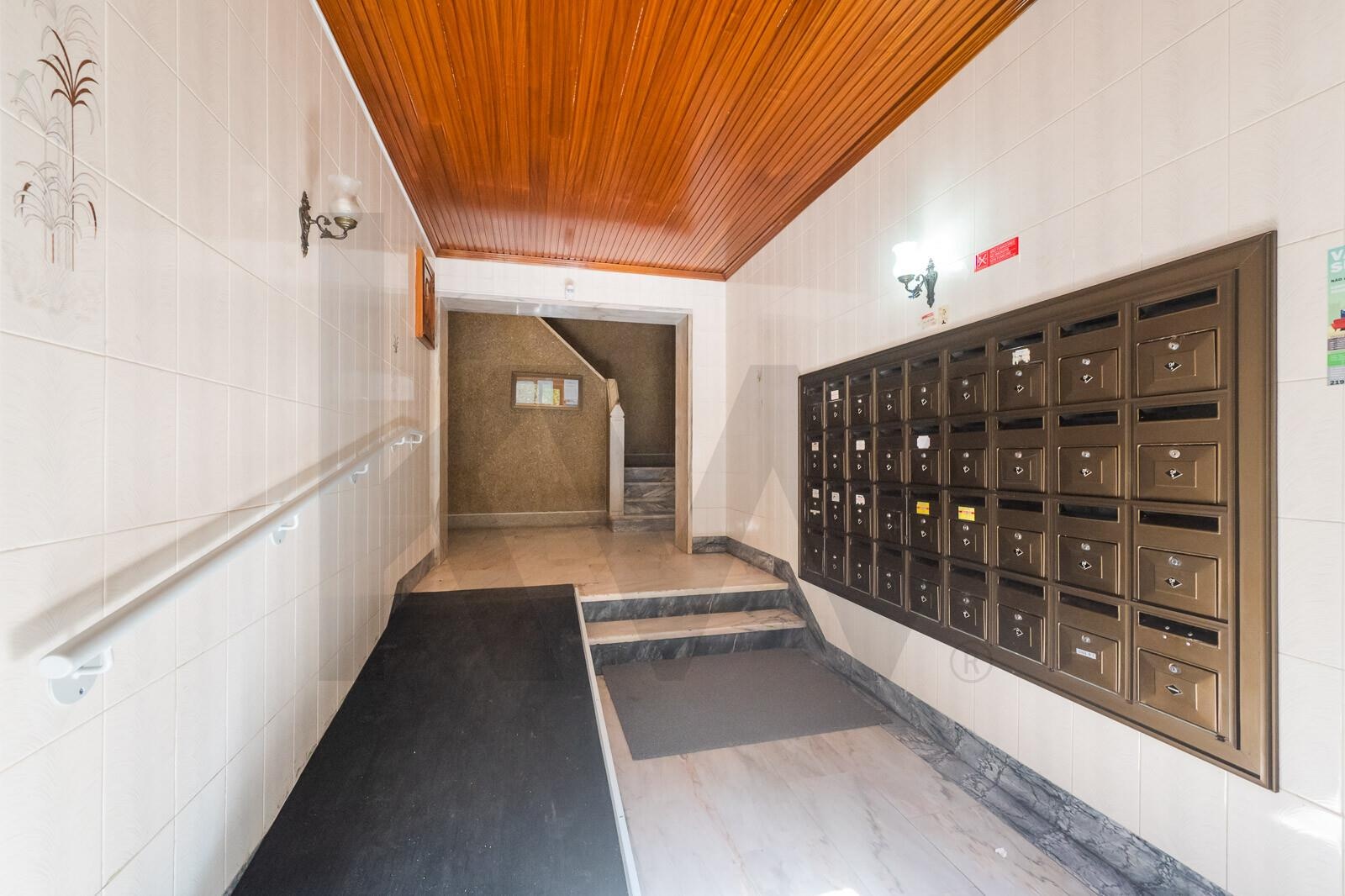 3 Bedroom Home for Sale in Agualva-cacém - Lisbon - Portugal - 2
