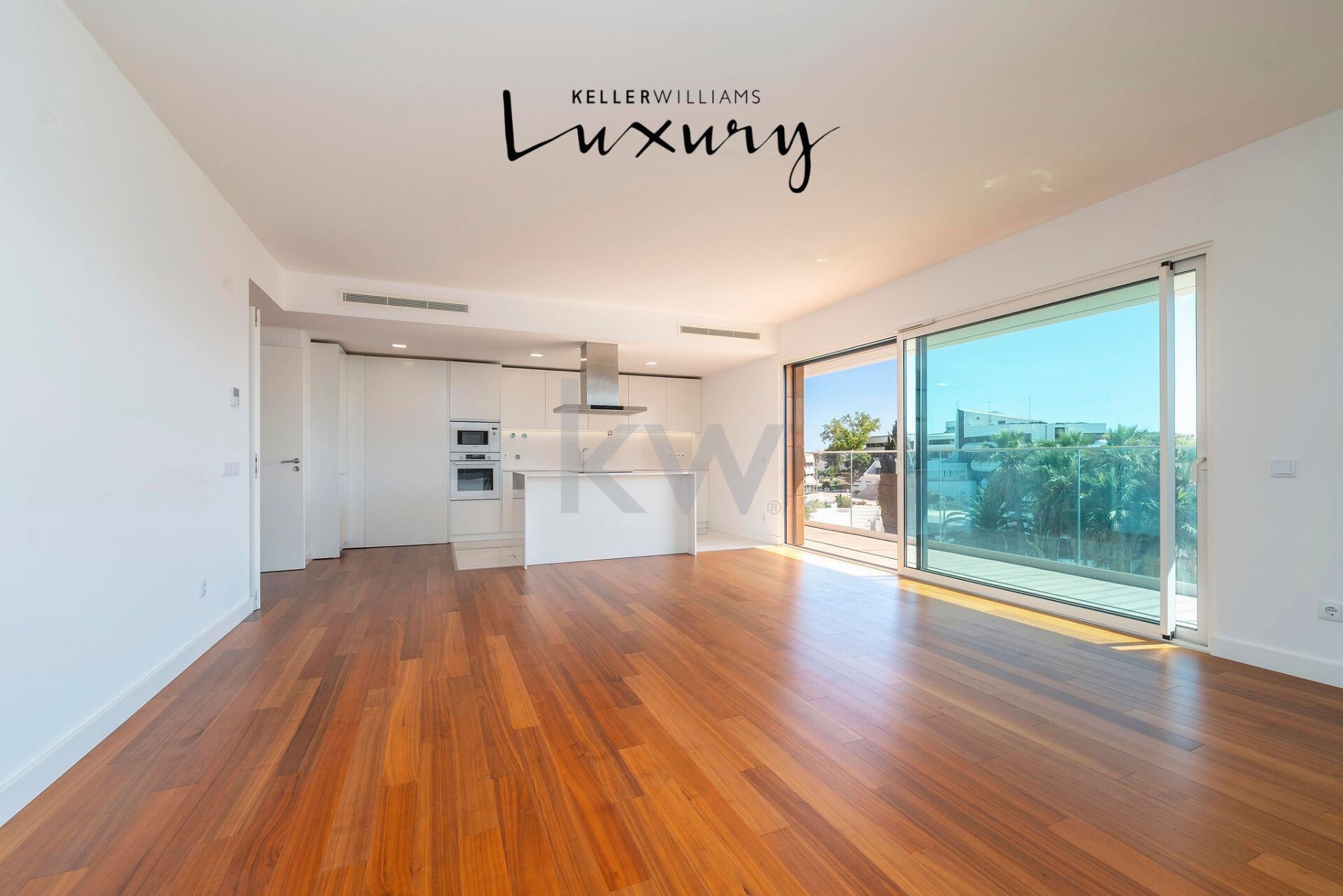 Apartamento T3 à Venda em Albufeira - Algarve - Portugal - 3