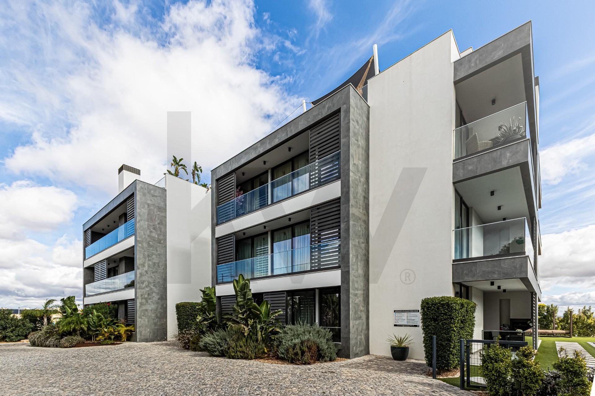 Apartamento T3 à Venda em Albufeira - Algarve - Portugal - 2