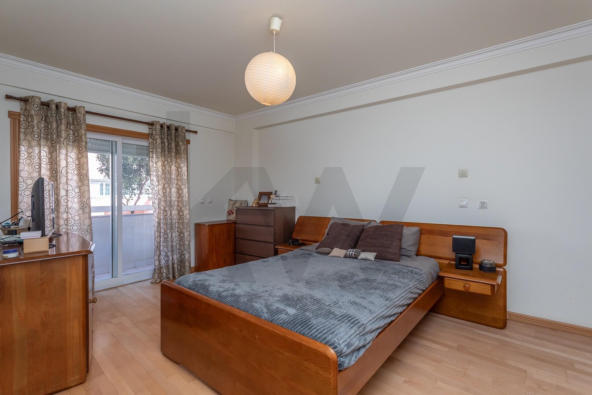 Apartamento T3 à Venda em Alcabideche - Lisboa - Portugal - 8