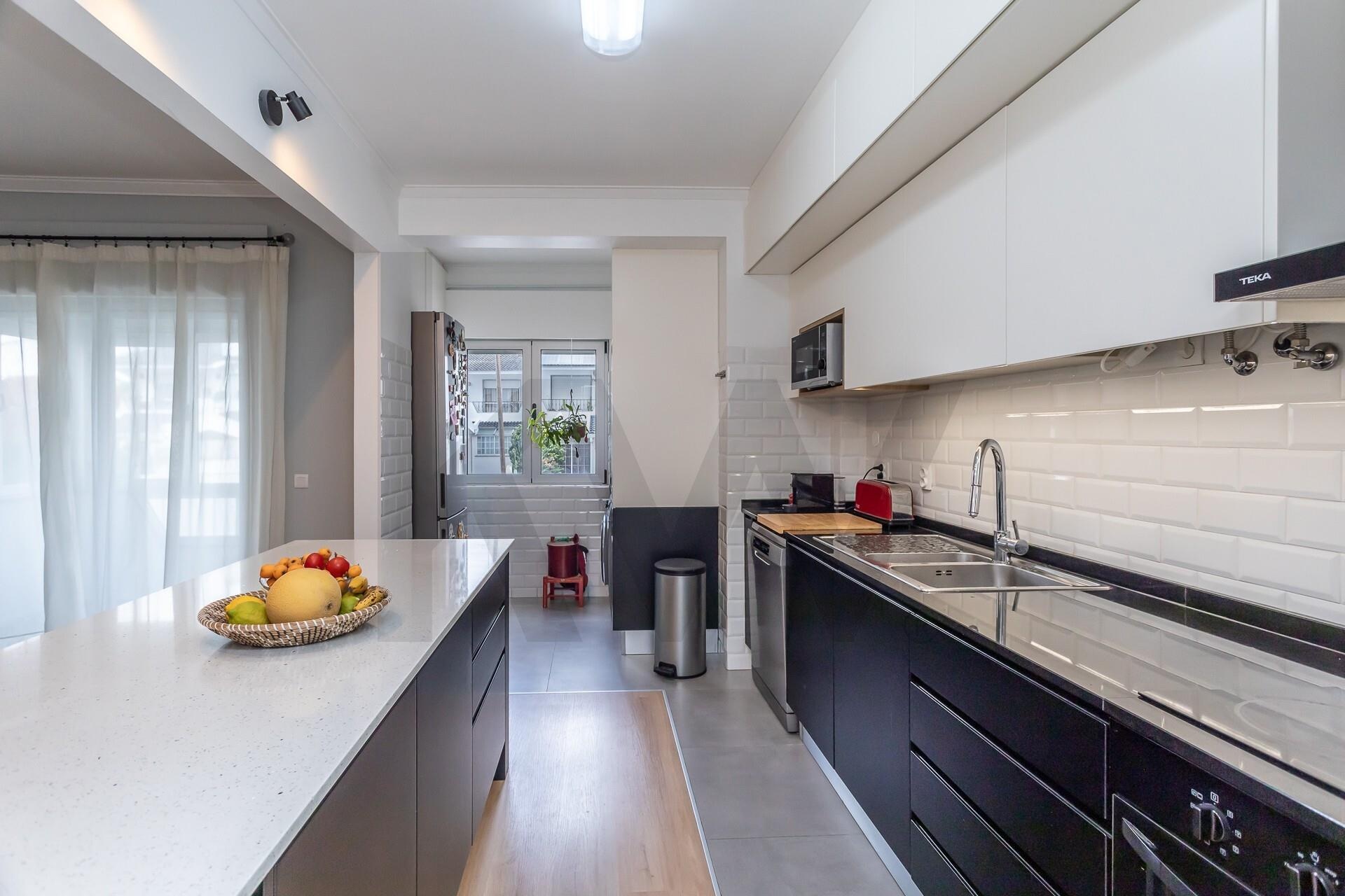 Apartamento T3 à Venda em Alcabideche - Lisboa - Portugal - 3