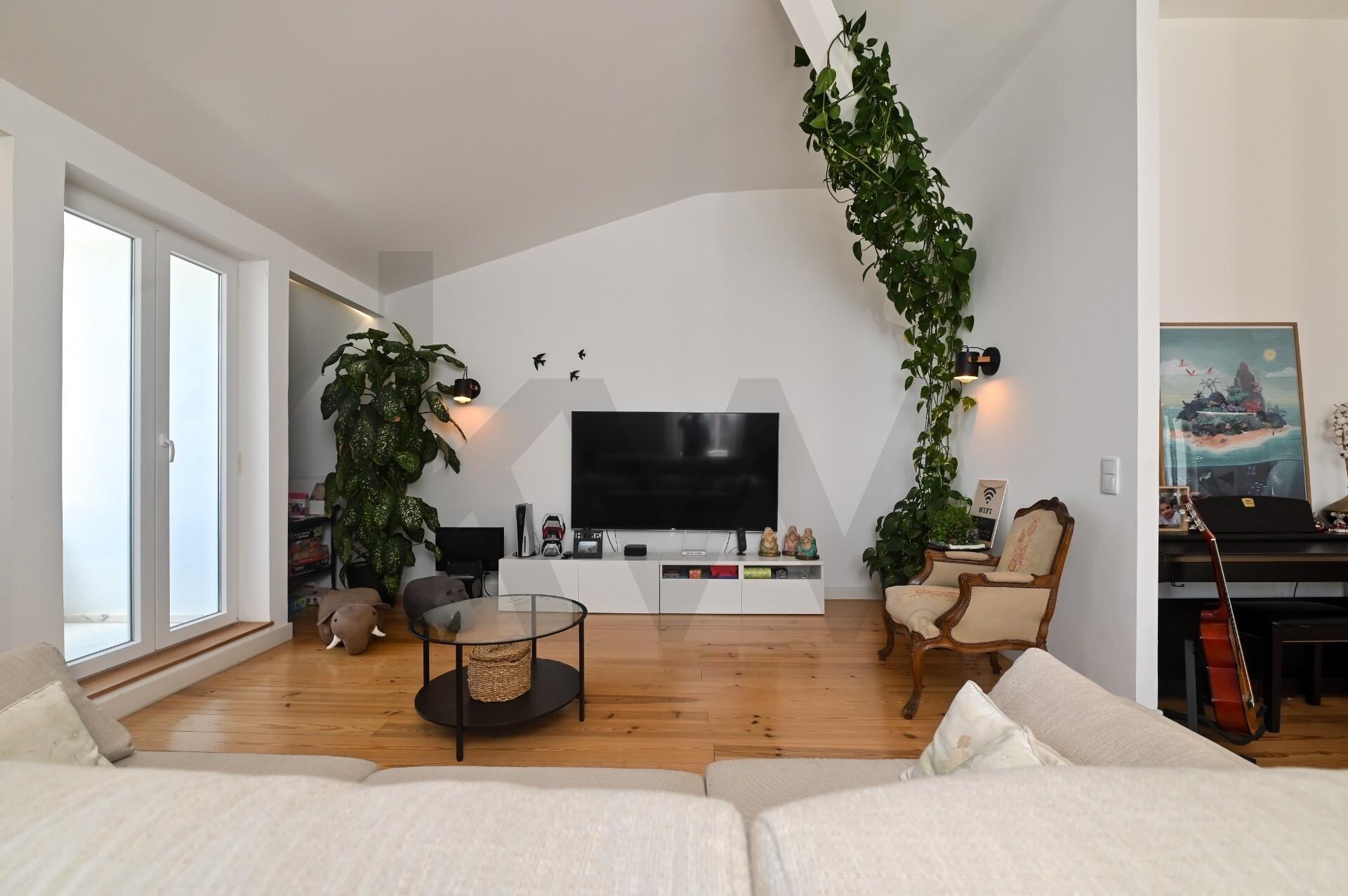 Apartamento T3 à Venda em Algés - Lisboa - Portugal - 4