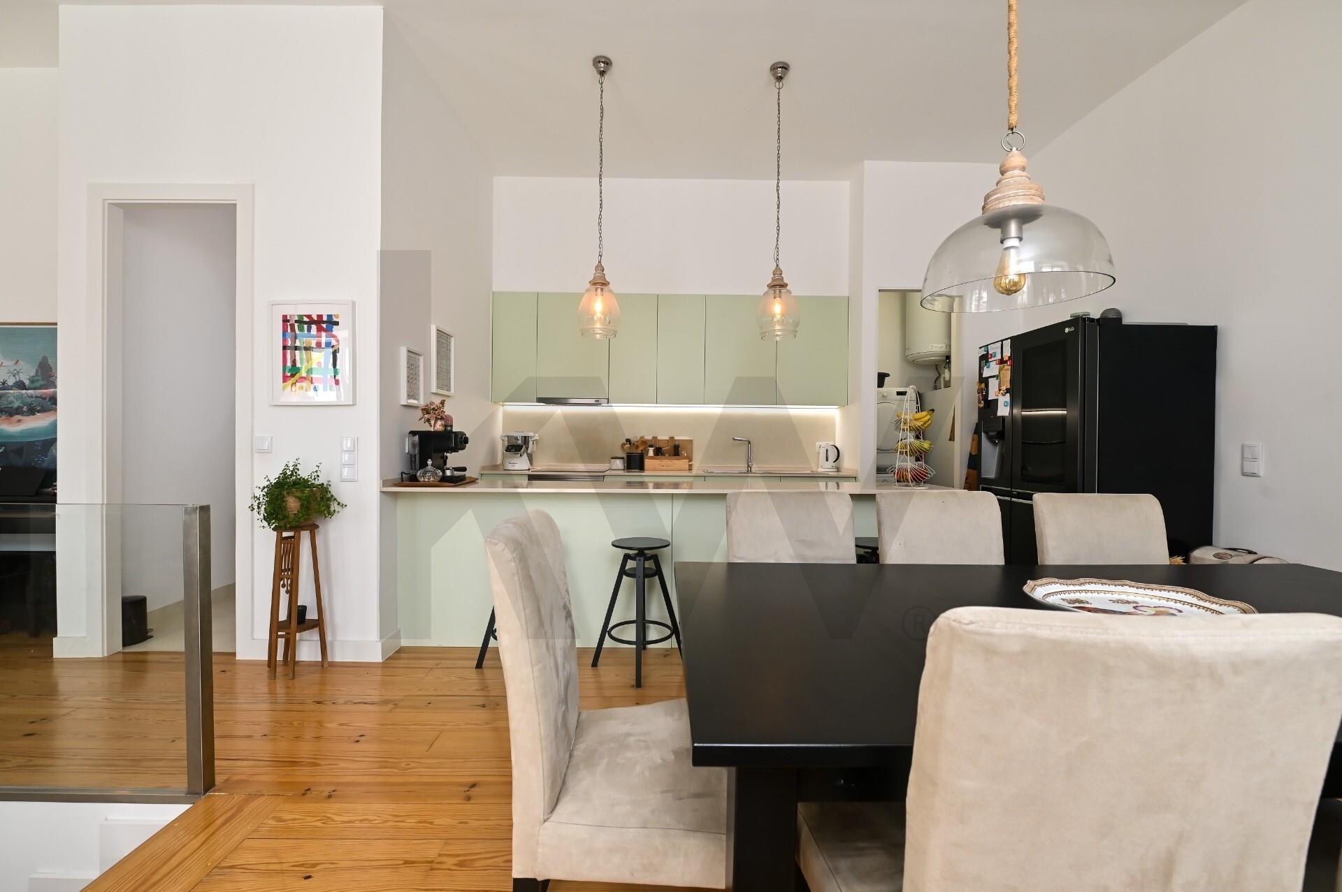 Apartamento T3 à Venda em Algés - Lisboa - Portugal - 5