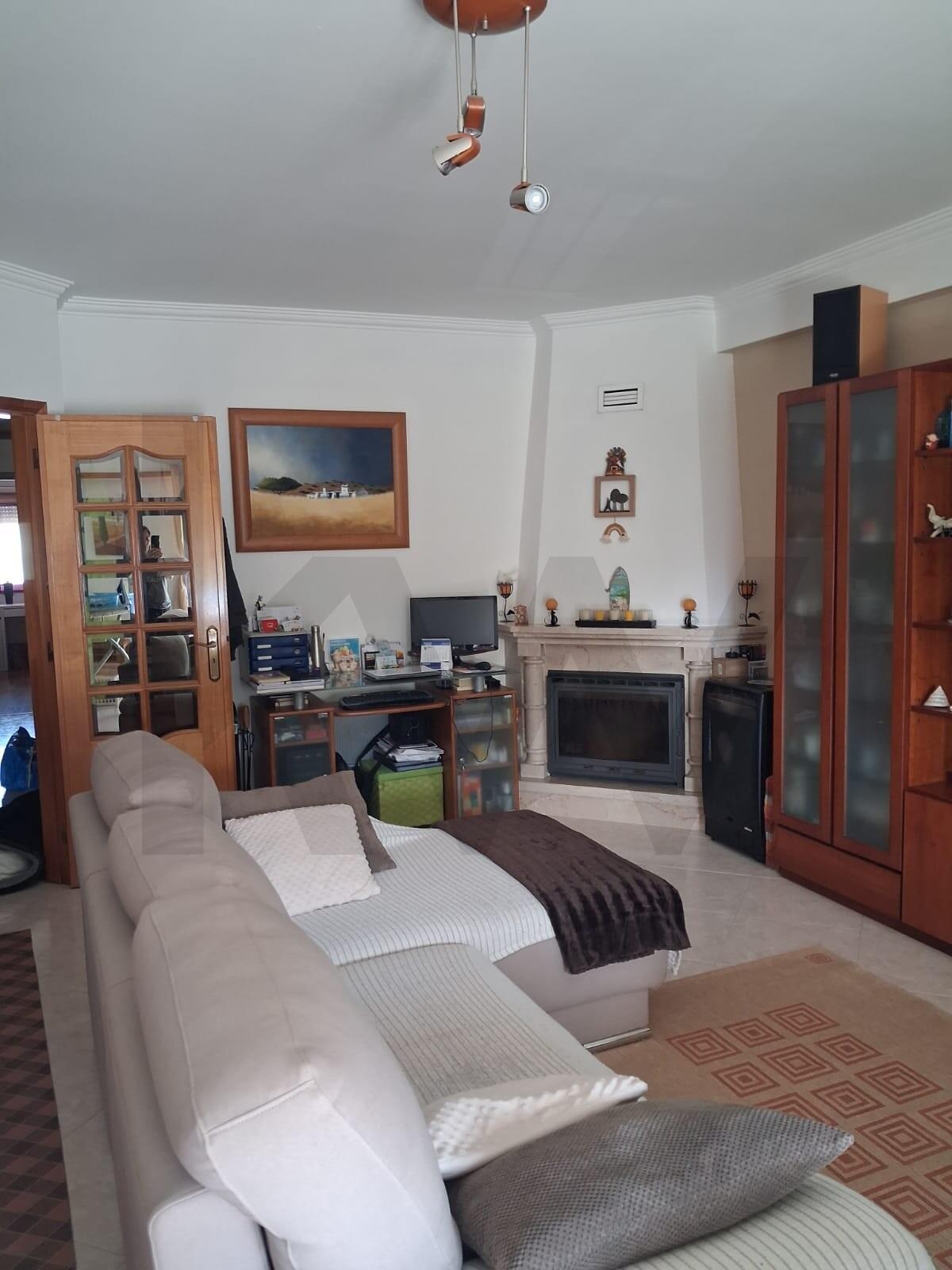 Apartamento T3 à Venda em Algueirão - Lisboa - Portugal - 6