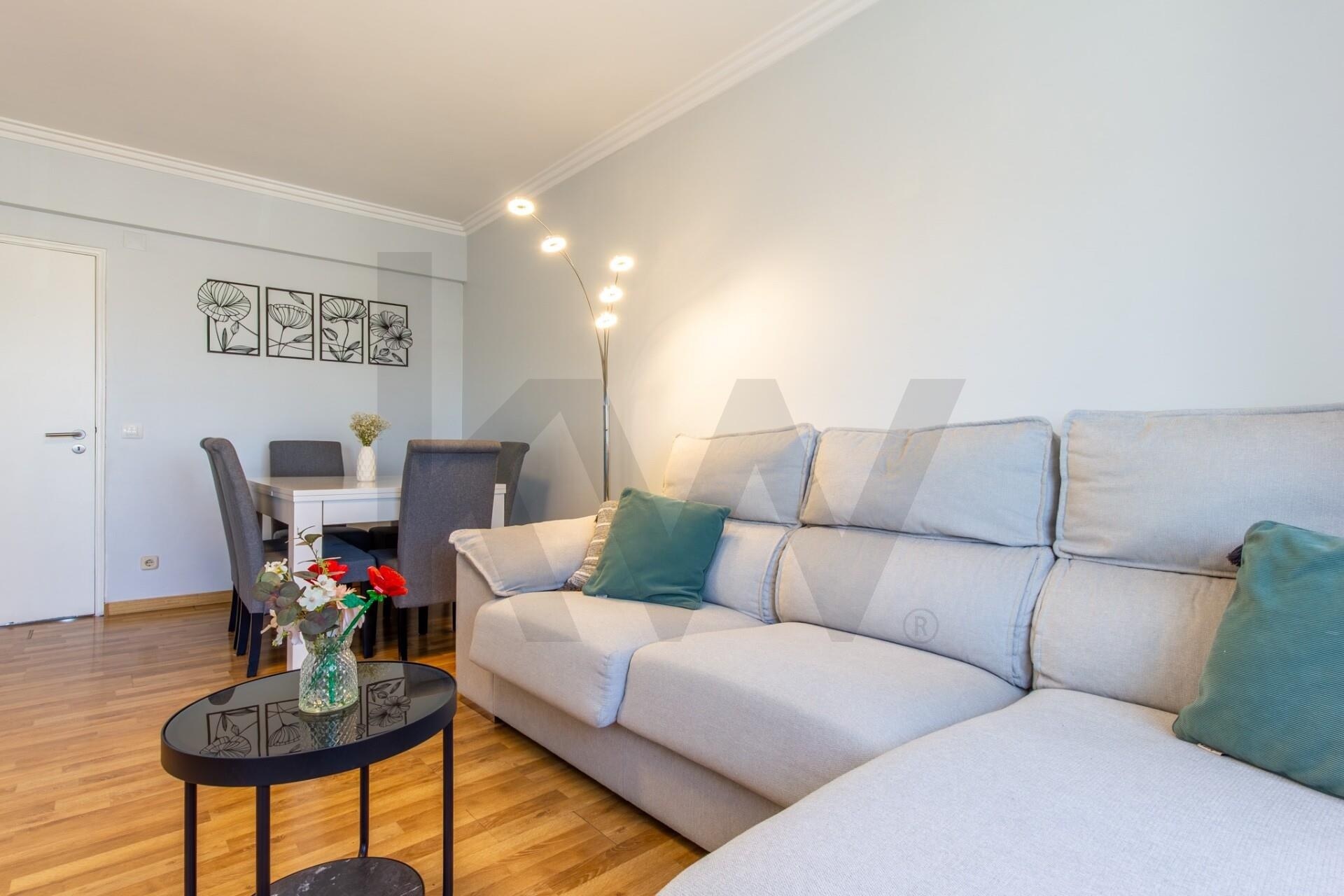 Apartamento T3 à Venda em Almada - Setúbal - Portugal - 5