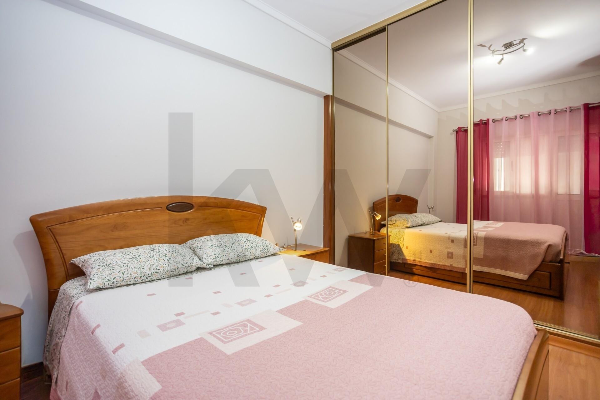 Apartamento T3 à Venda em Almada - Setúbal - Portugal - 4