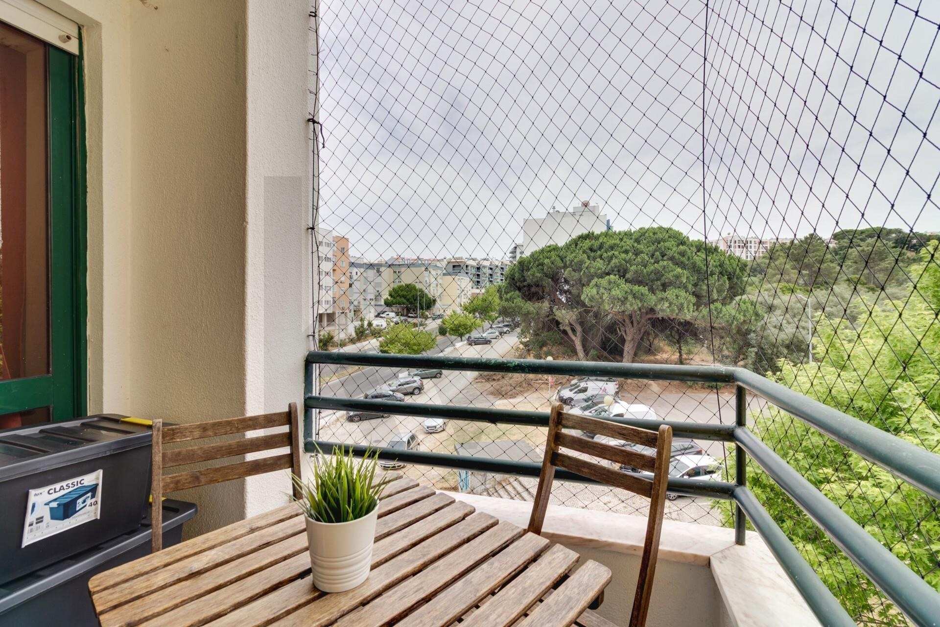 Apartamento T3 à Venda em Almada - Setúbal - Portugal - 7