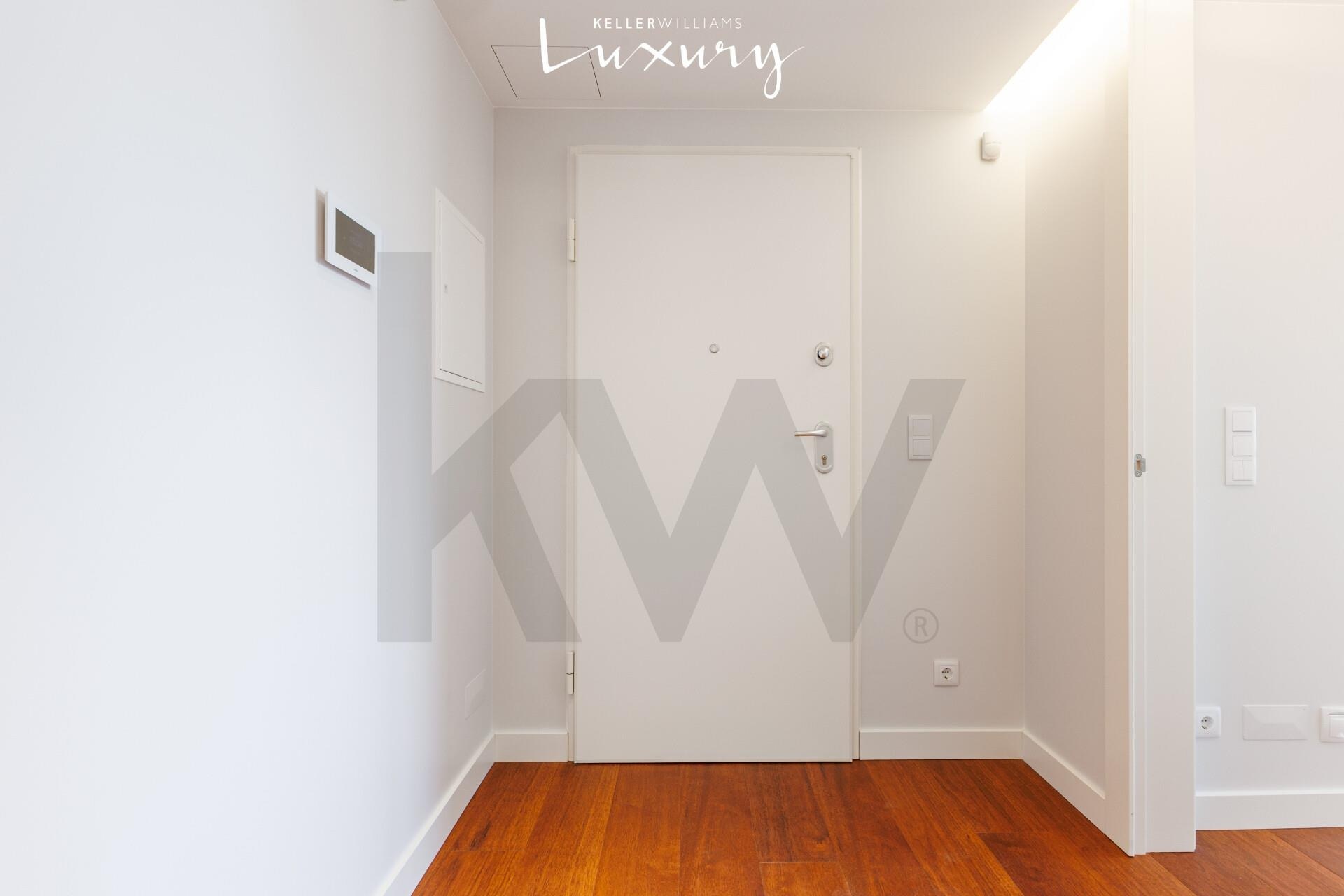 Apartamento T3 à Venda em Almada - Setúbal - Portugal - 5