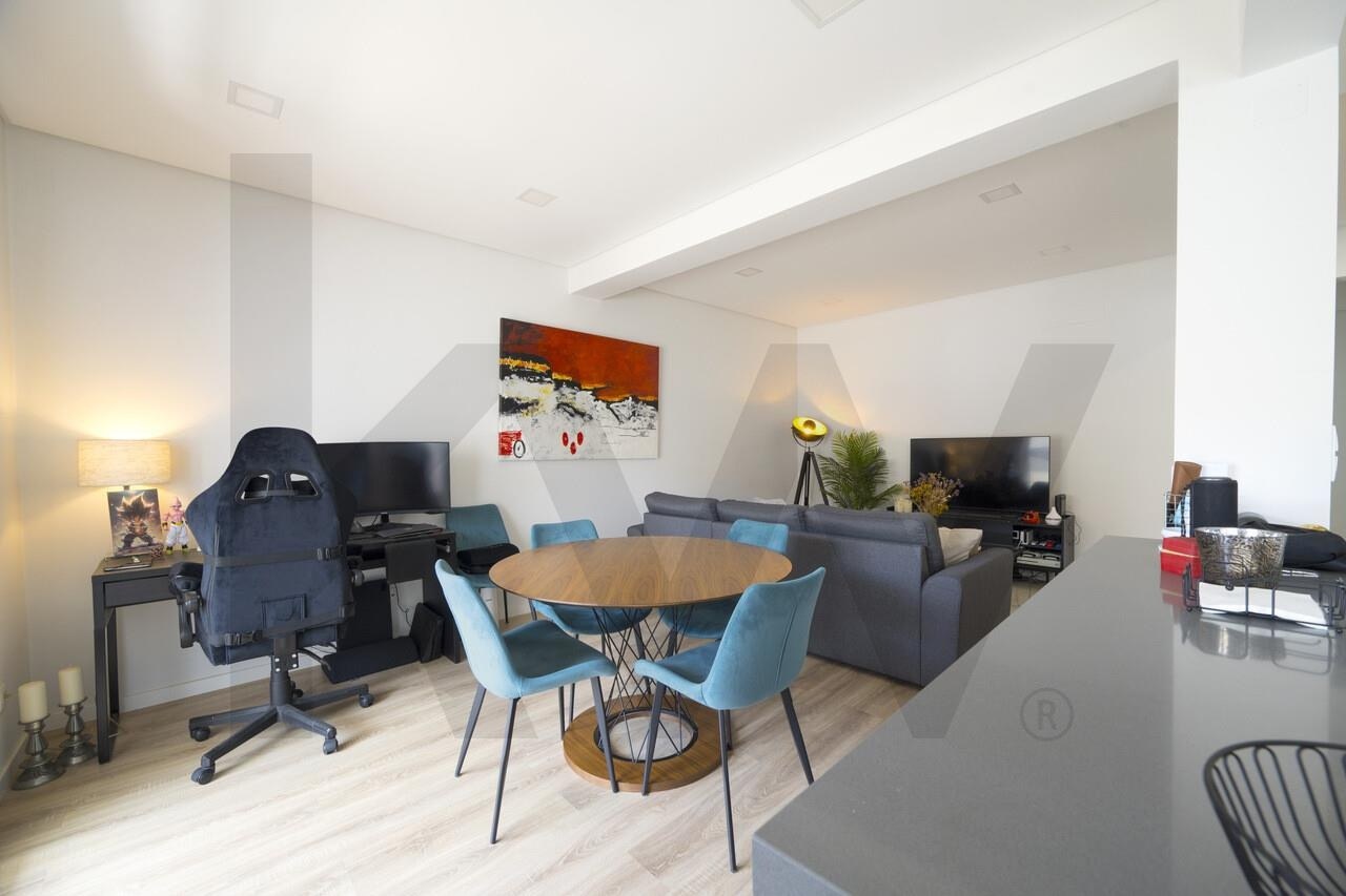 Apartamento T3 à Venda em Almada - Setúbal - Portugal - 4