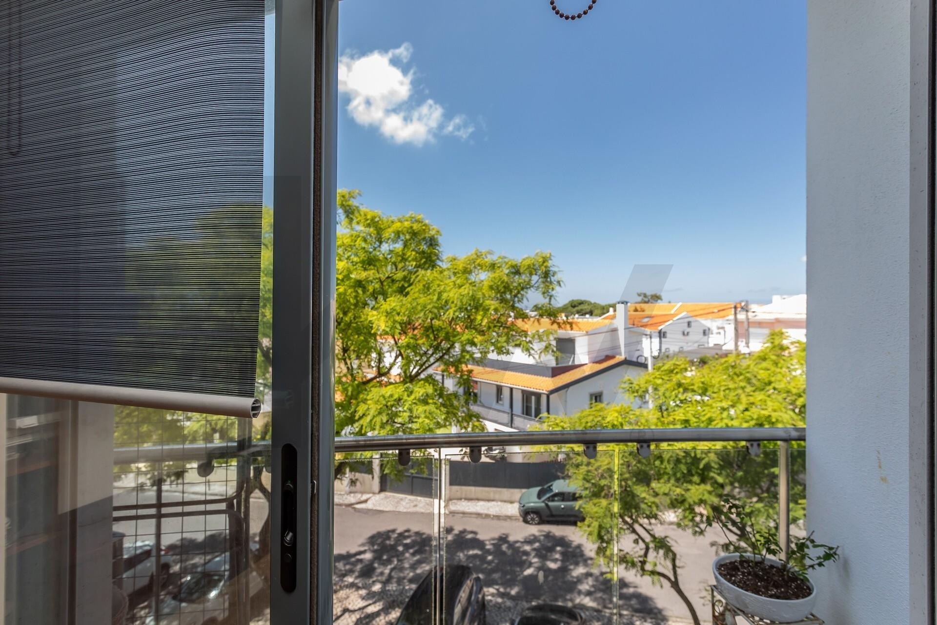 Apartamento T3 à Venda em Almada - Setúbal - Portugal - 6