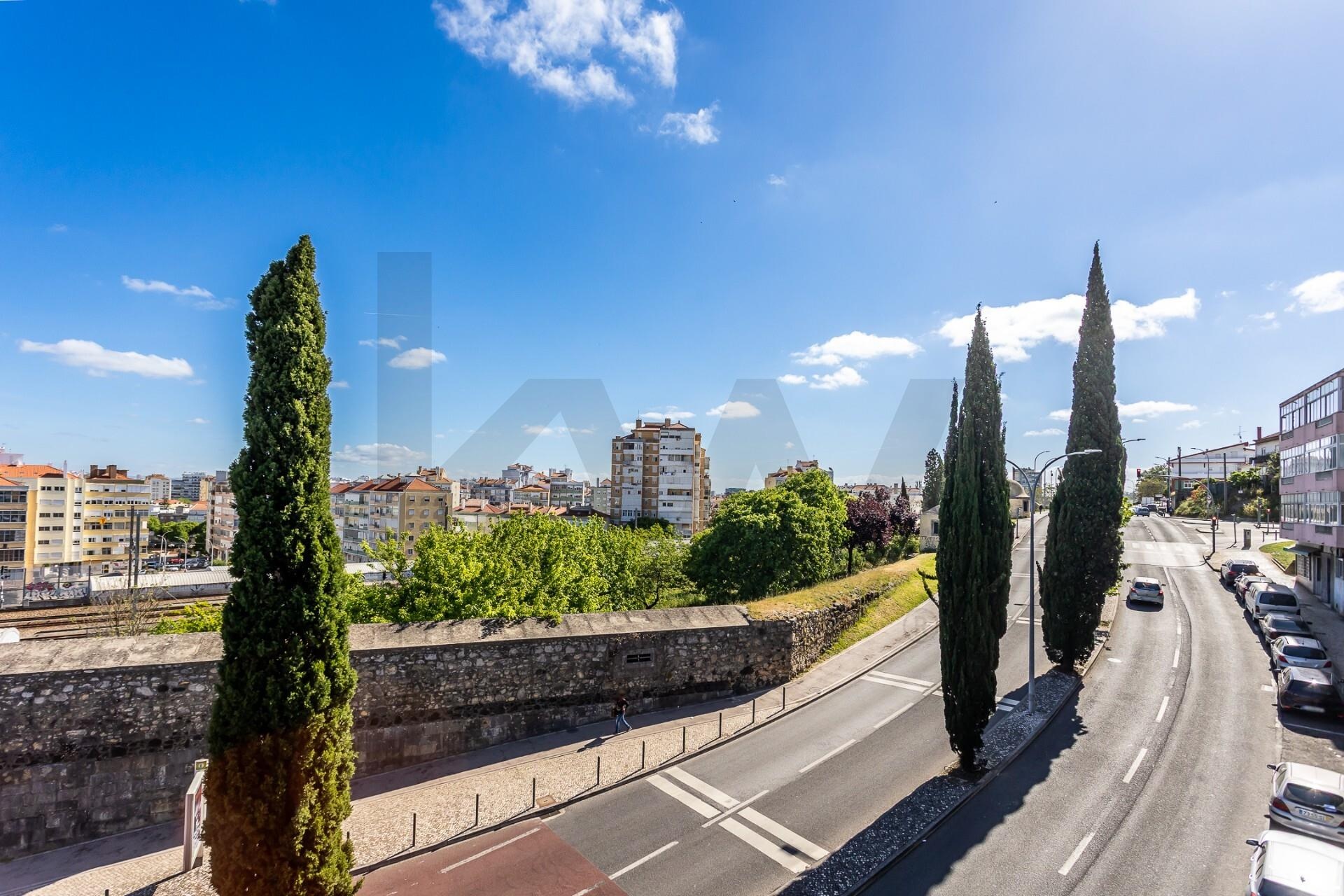 Apartamento T3 à Venda em Amadora - Lisboa - Portugal - 8