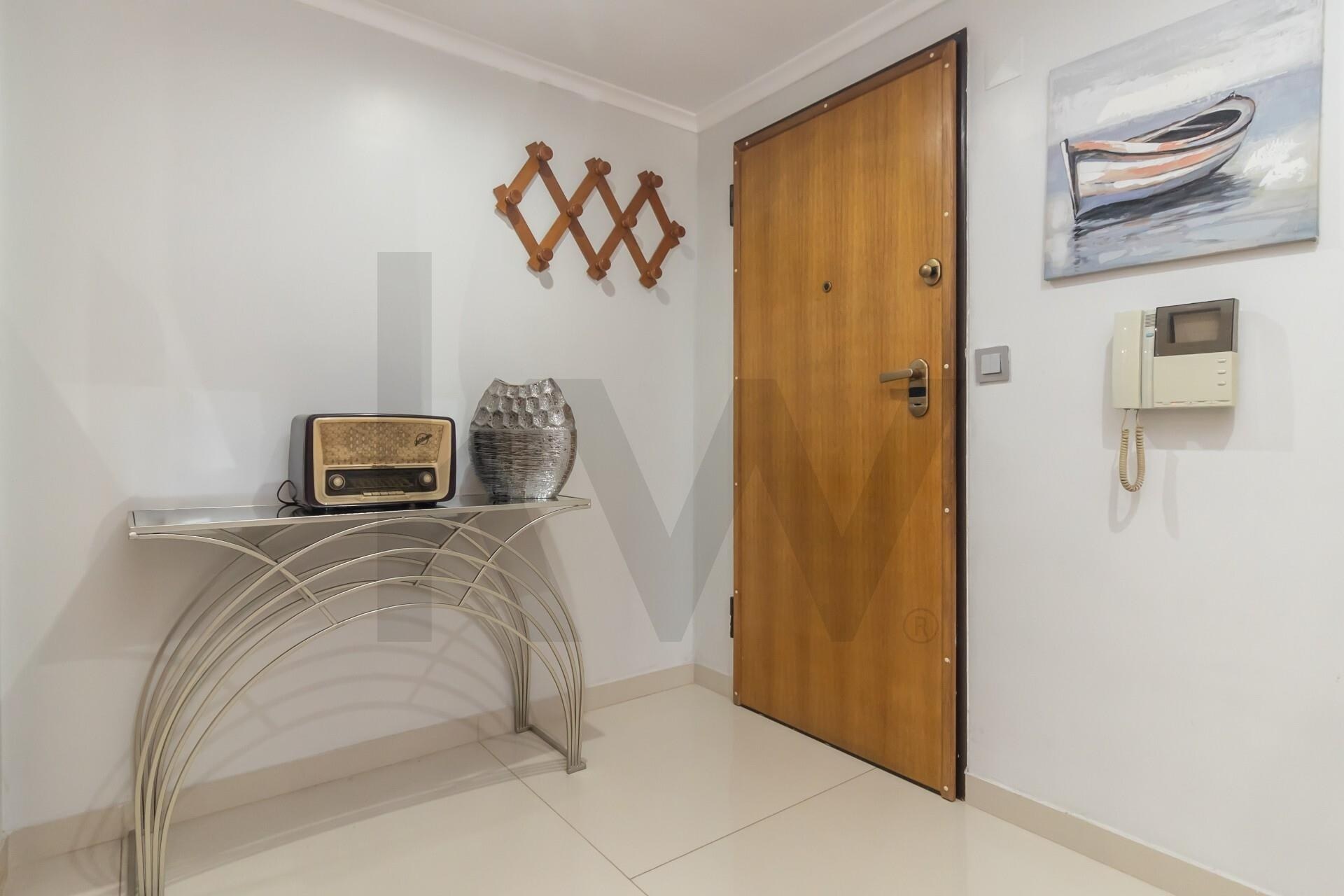 Apartamento T3 à Venda em Barreiro - Setúbal - Portugal - 2
