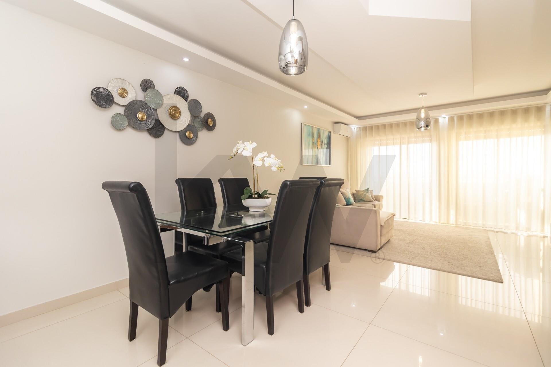 Apartamento T3 à Venda em Barreiro - Setúbal - Portugal - 4