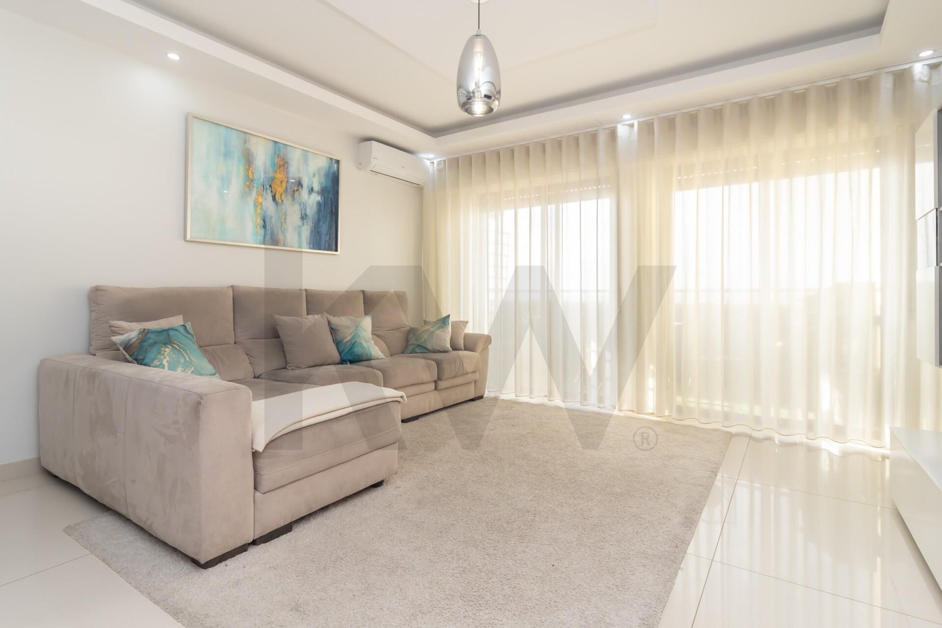 Apartamento T3 à Venda em Barreiro - Setúbal - Portugal - 8