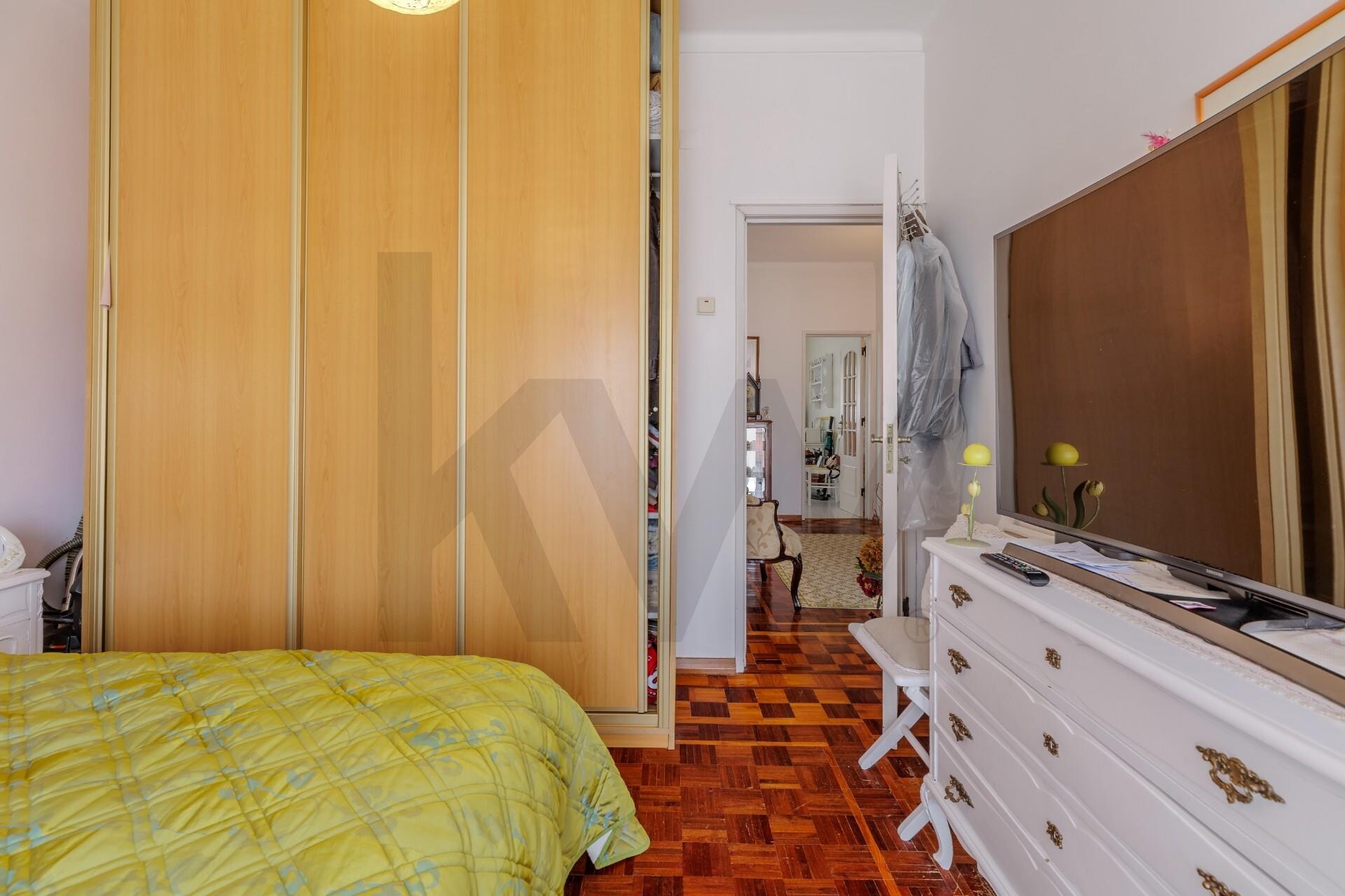 Apartamento T3 à Venda em Barreiro - Setúbal - Portugal - 8