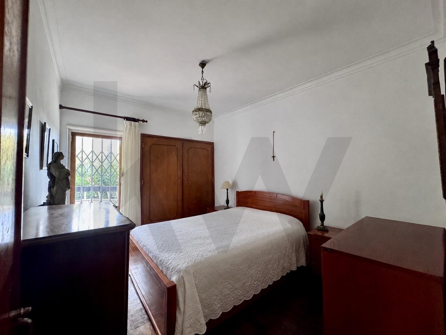 Apartamento T3 à Venda em Carcavelos - Lisboa - Portugal - 4