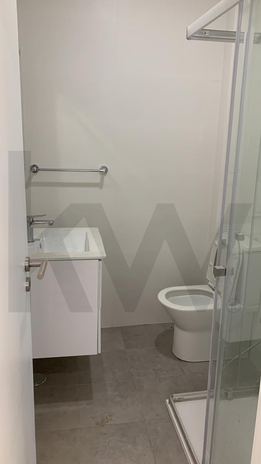 Apartamento T3 à Venda em Carcavelos - Lisboa - Portugal - 4