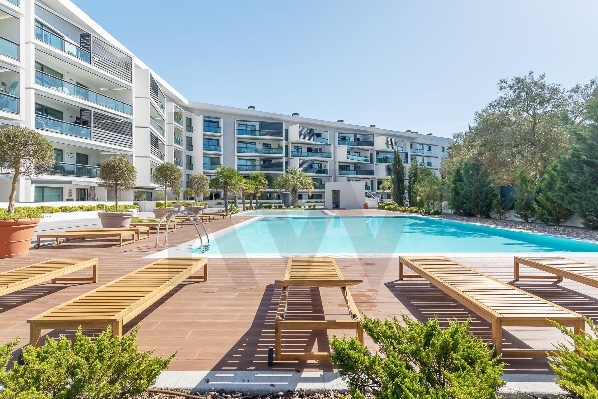 Apartamento T3 à Venda em Carcavelos - Lisboa - Portugal - 3