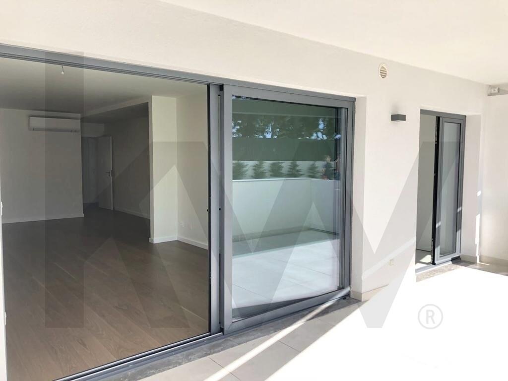 Apartamento T3 à Venda em Carcavelos - Lisboa - Portugal - 5