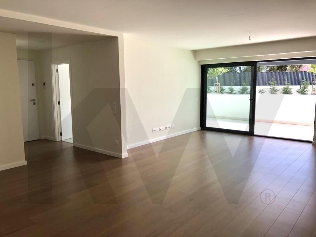 Apartamento T3 à Venda em Carcavelos - Lisboa - Portugal - 6
